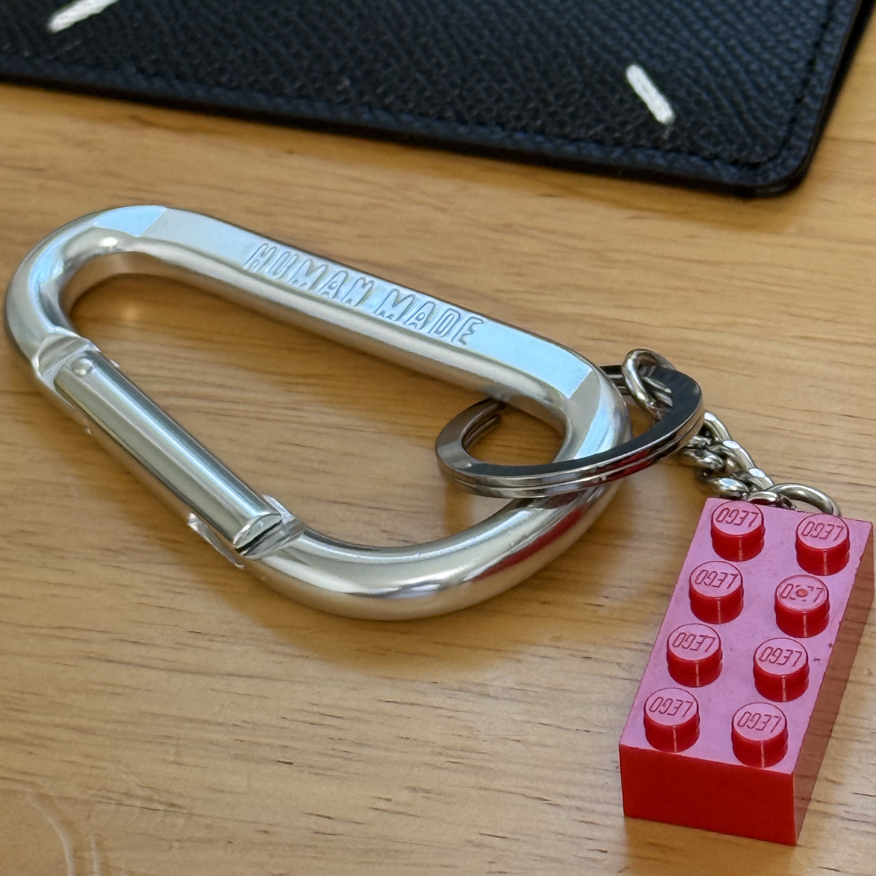 Human Made Carabiner 70mm Silver 착용 스타일
