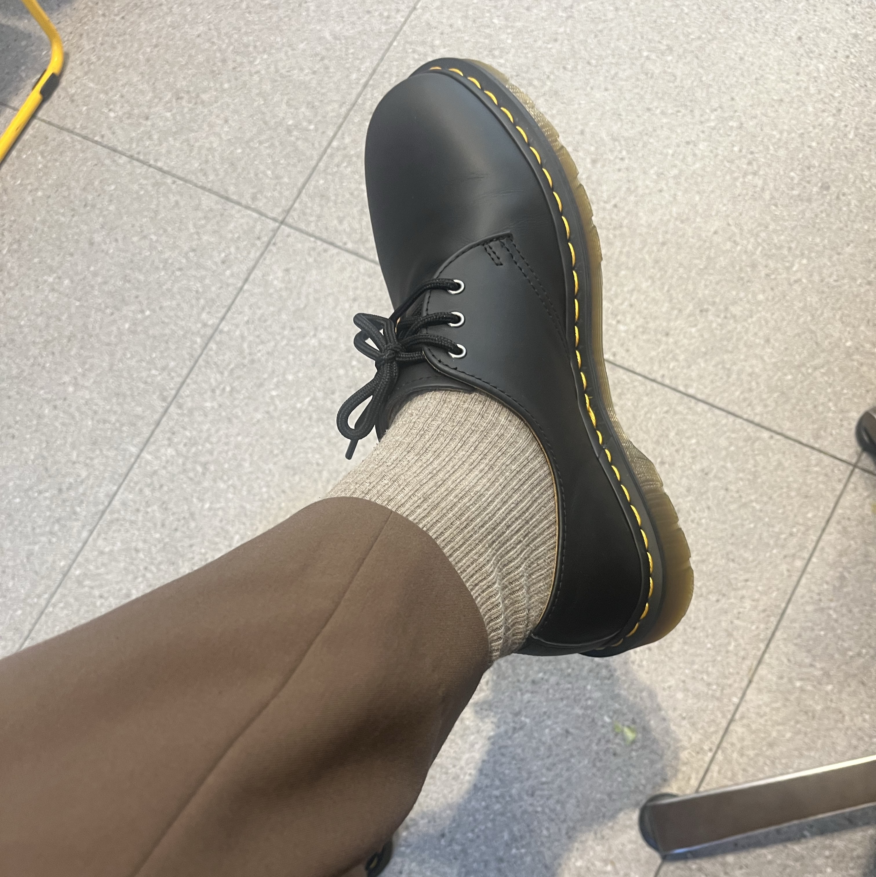 Dr. Martens 1461 Nappa Black 착용 스타일