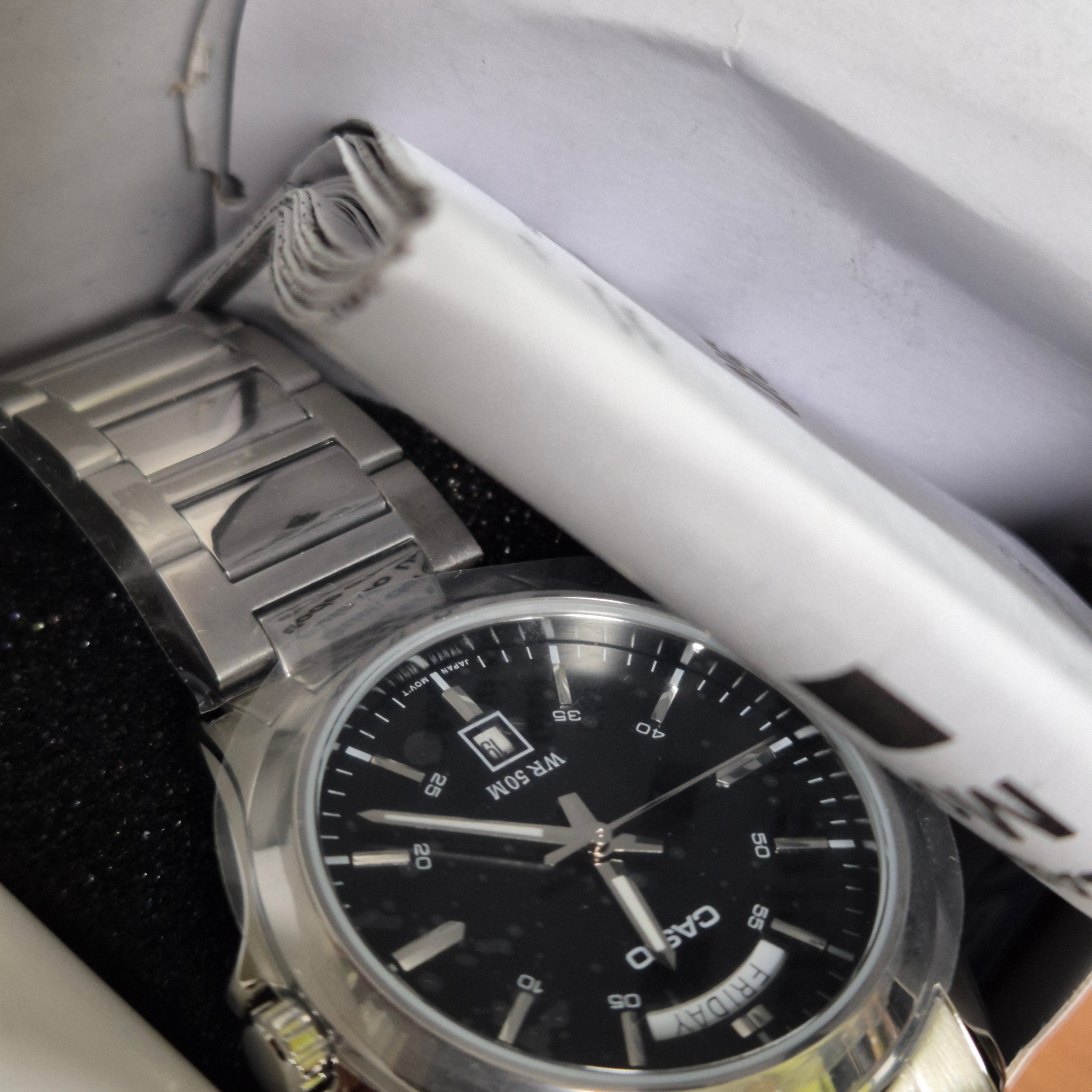 Casio MTP-1370D-1A1 착용 스타일