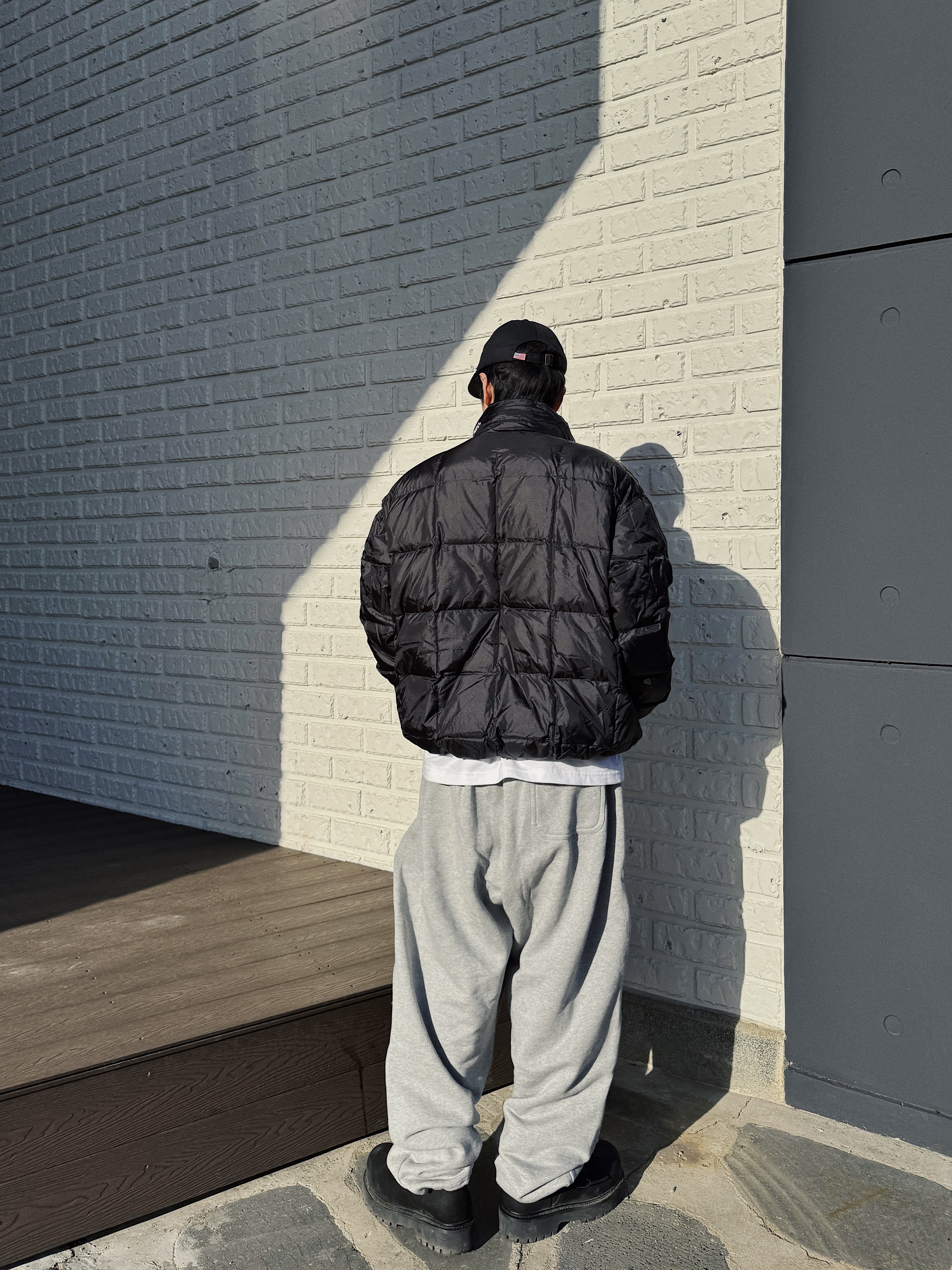 LOSTGARDEN Route Black, Thisisneverthat Pertex Light Down Jacket Black 착용 스타일 - 5