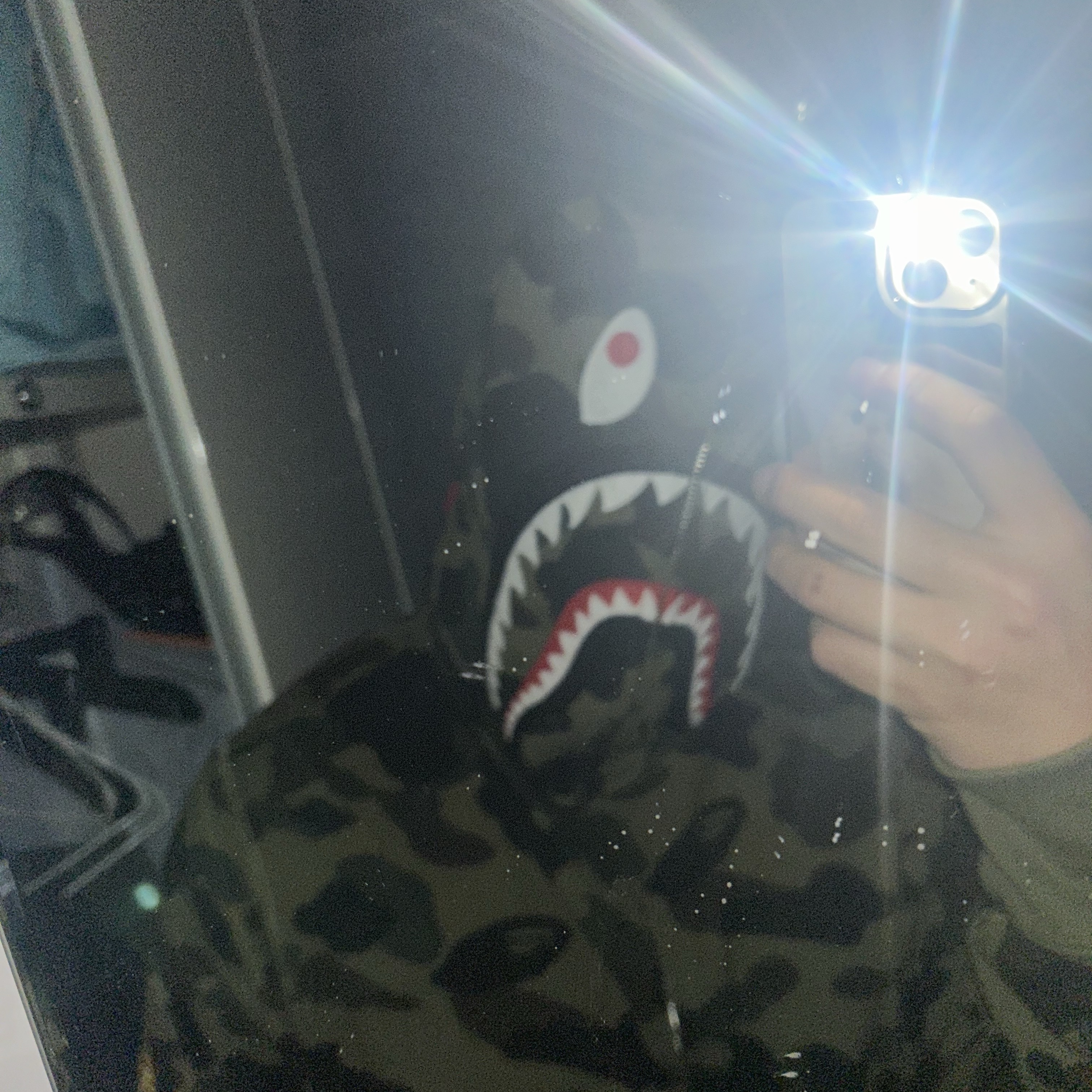 BAPE PONR 1st Camo 2nd Shark Full Zip Hoodie Green 착용 스타일 - 2
