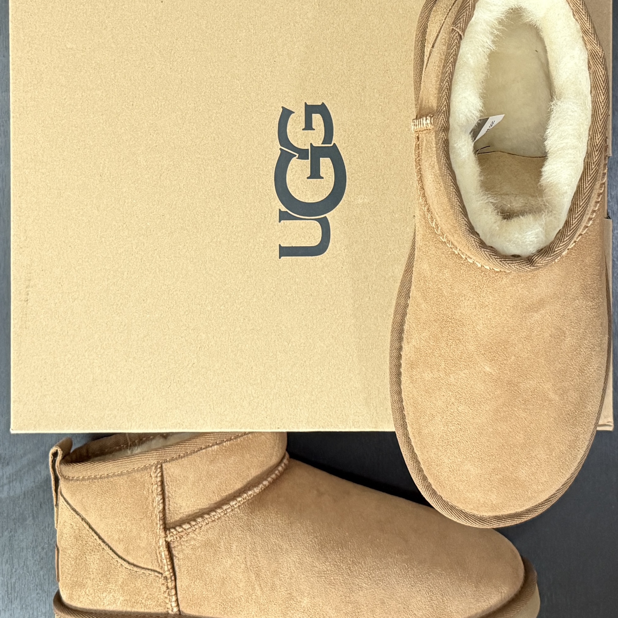 (W) UGG Classic Ultra Mini Boots Chestnut 착용 스타일
