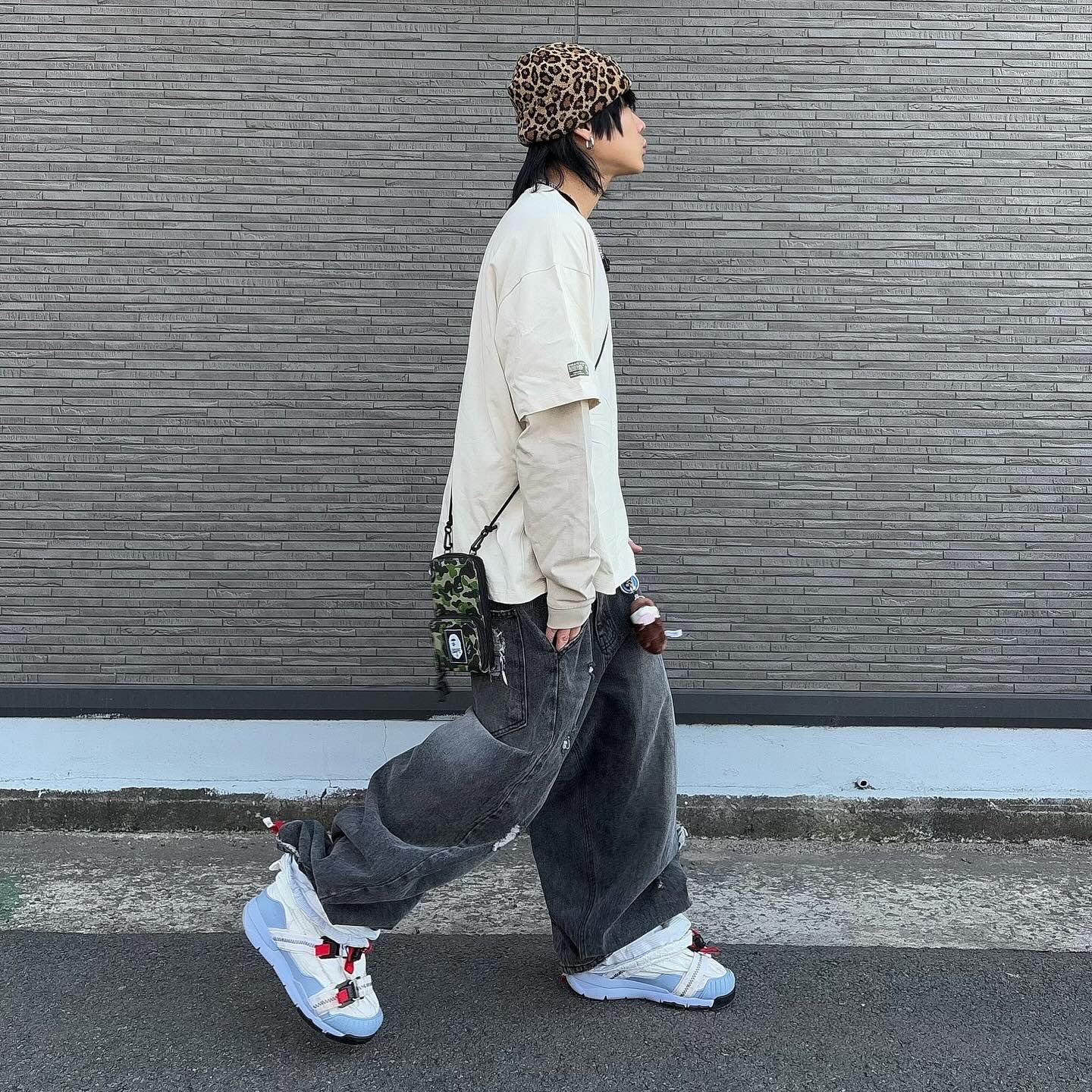 Nike x Tom Sachs Mars Yard Overshoe 3.0, Suade Leopard Beanie Leopard 착용 스타일 - 1