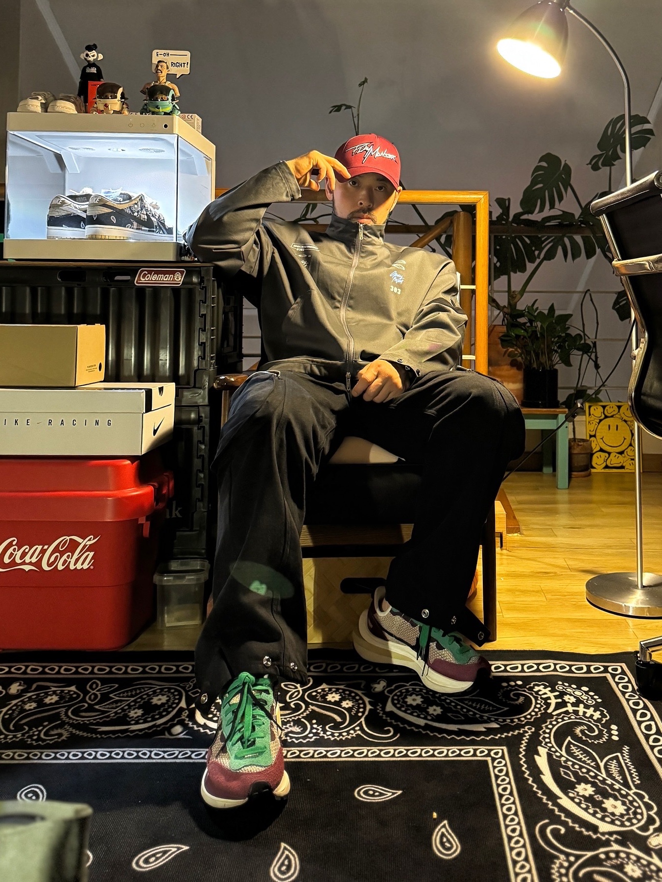 Nike x Travis Scott SB Dunk Low, Nike x Sacai VaporWaffle String & Black Villain Red 착용 스타일 - 1