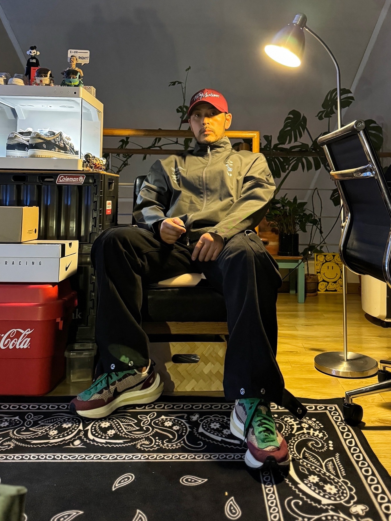 Nike x Travis Scott SB Dunk Low, Nike x Sacai VaporWaffle String & Black Villain Red 착용 스타일 - 2