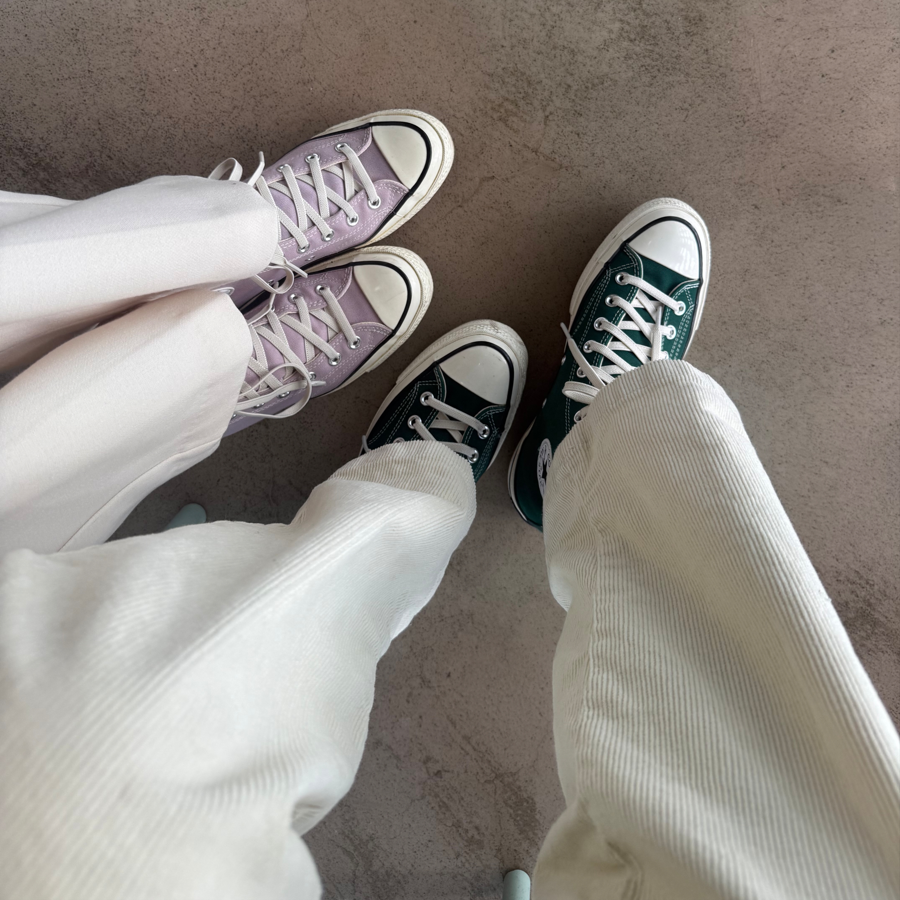 Converse Chuck 70 High Seasonal Canvas Himalayan Salt, Converse Chuck 70 Seasonal Color Green Envy 착용 스타일 - 2