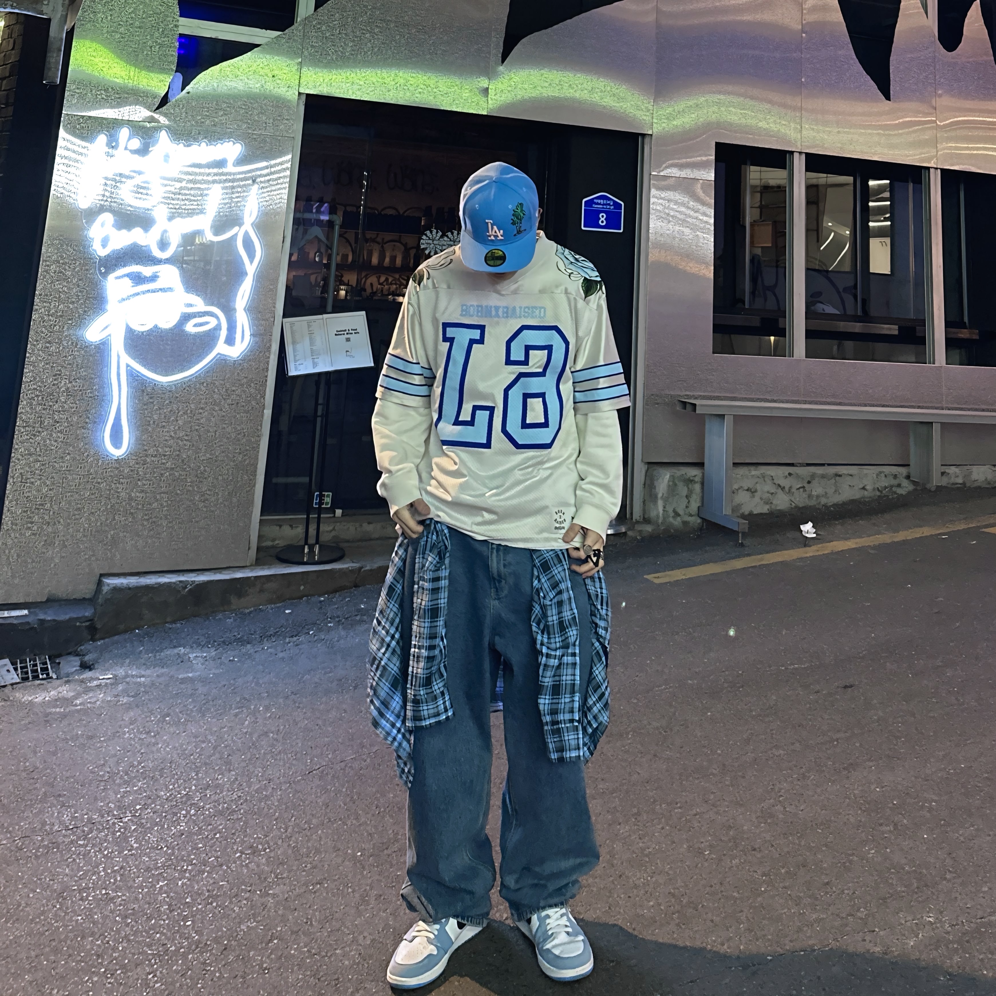 Jordan 1 Retro High OG University Blue, Chrome Hearts Silichrome Infinity CH Cross Ring Black - 2022/2023 착용 스타일 - 2
