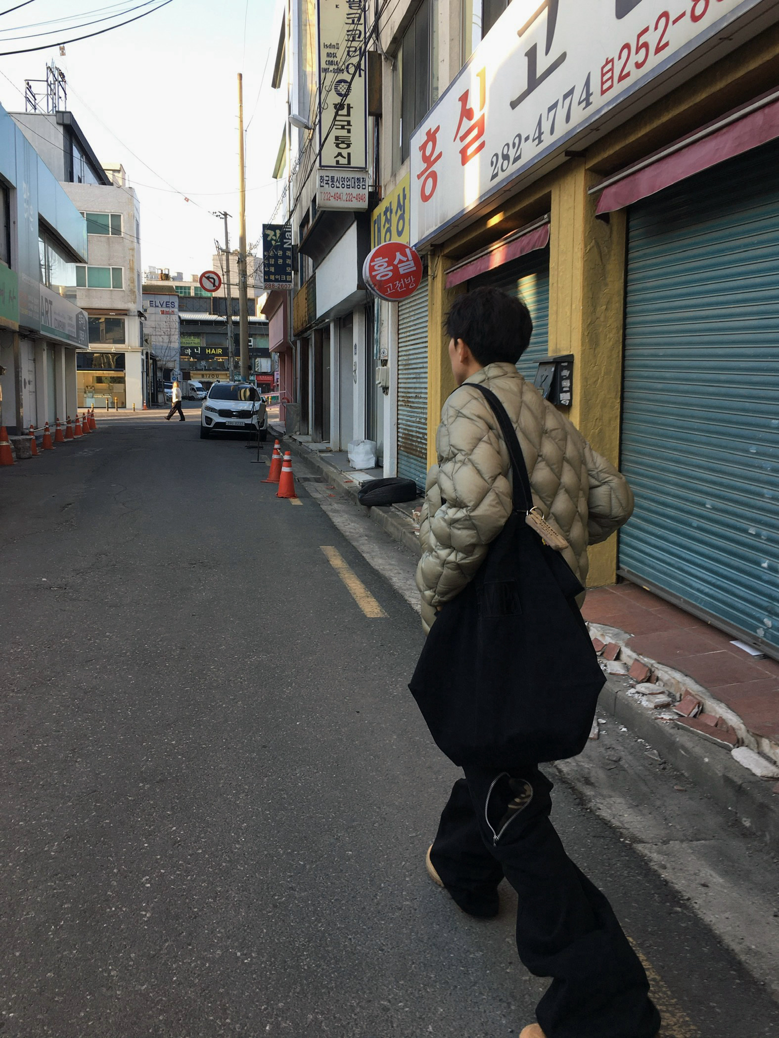 로아 하이킹 라이트 다운 자켓 그레이, 팀버랜드 x 슈프림 다이아몬드 플레이트 6인치 프리미엄 워터프루프 부츠 위트 - 23FW - 미디움 착용 스타일 - 2