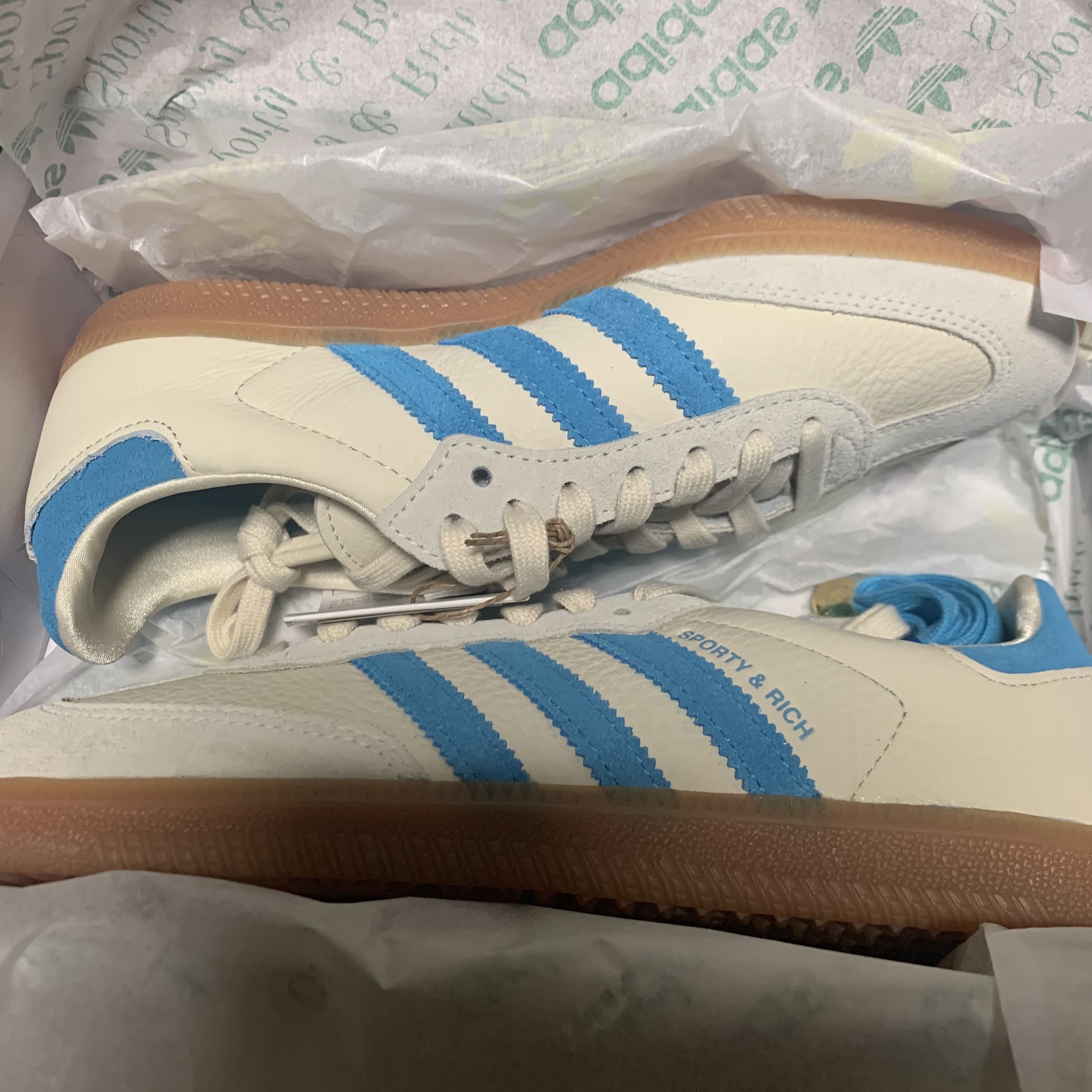 Adidas x Sporty & Rich Samba Cream Blue 착용 스타일