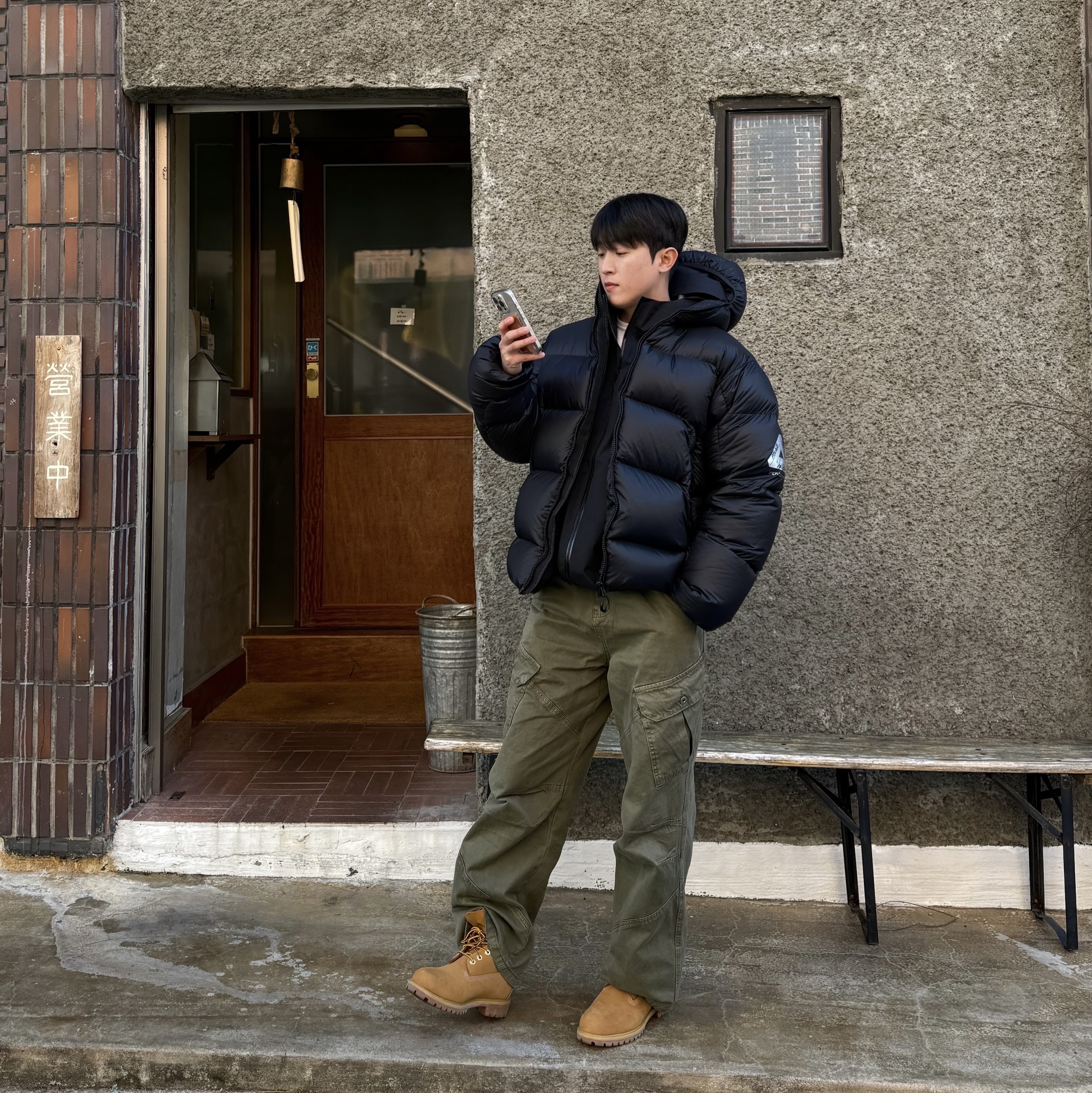 Palace Pertex Opaque Balaclava Puffa Black - 24FW 착용 스타일