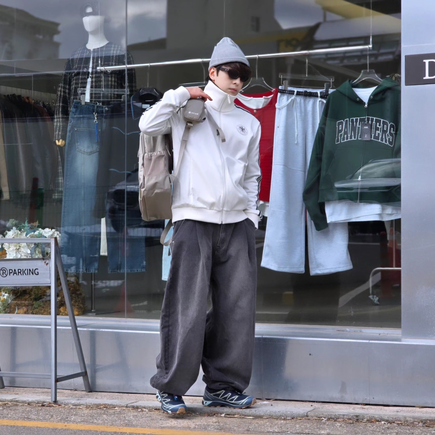 Nike SB Fisherman Beanie Dark Grey Heather, Adidas German Beckenbauer Track Top Off White - KR Sizing 착용 스타일 - 2