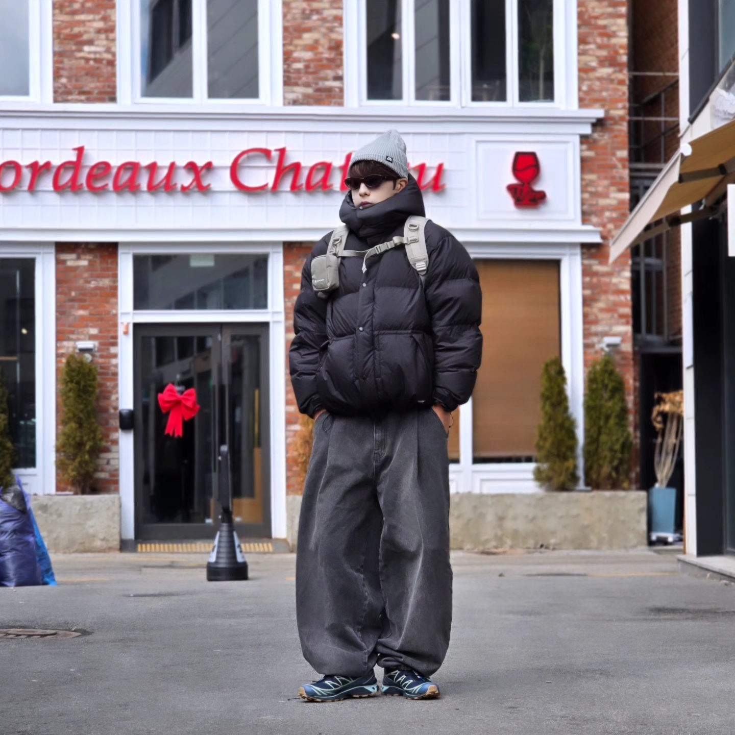 Nike SB Fisherman Beanie Dark Grey Heather, Snow Peak Wingel Backpack 25L Beige Gray 착용 스타일 - 2