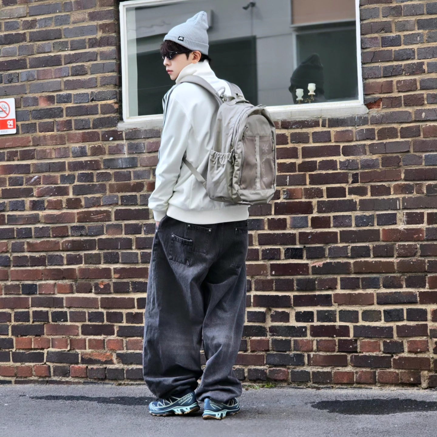 Nike SB Fisherman Beanie Dark Grey Heather, Adidas German Beckenbauer Track Top Off White - KR Sizing 착용 스타일 - 2