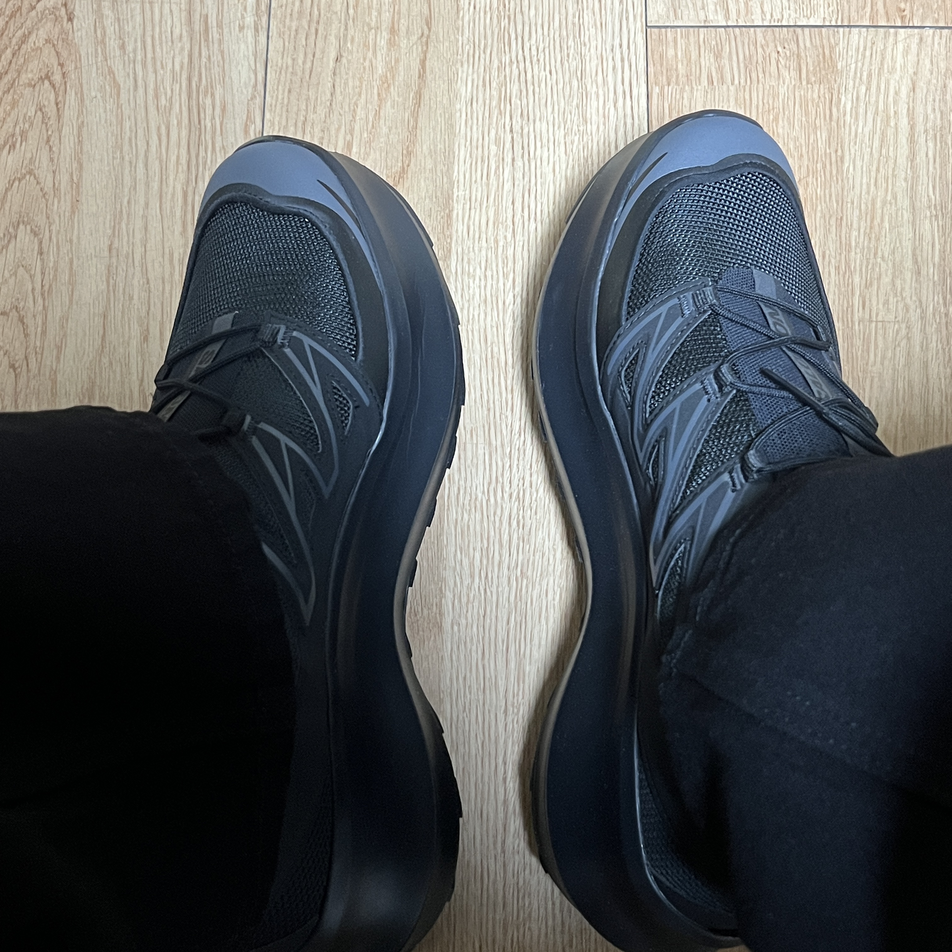Salomon x Comme des Garcons XT-6 Expanse Platform Black 착용 스타일 - 4