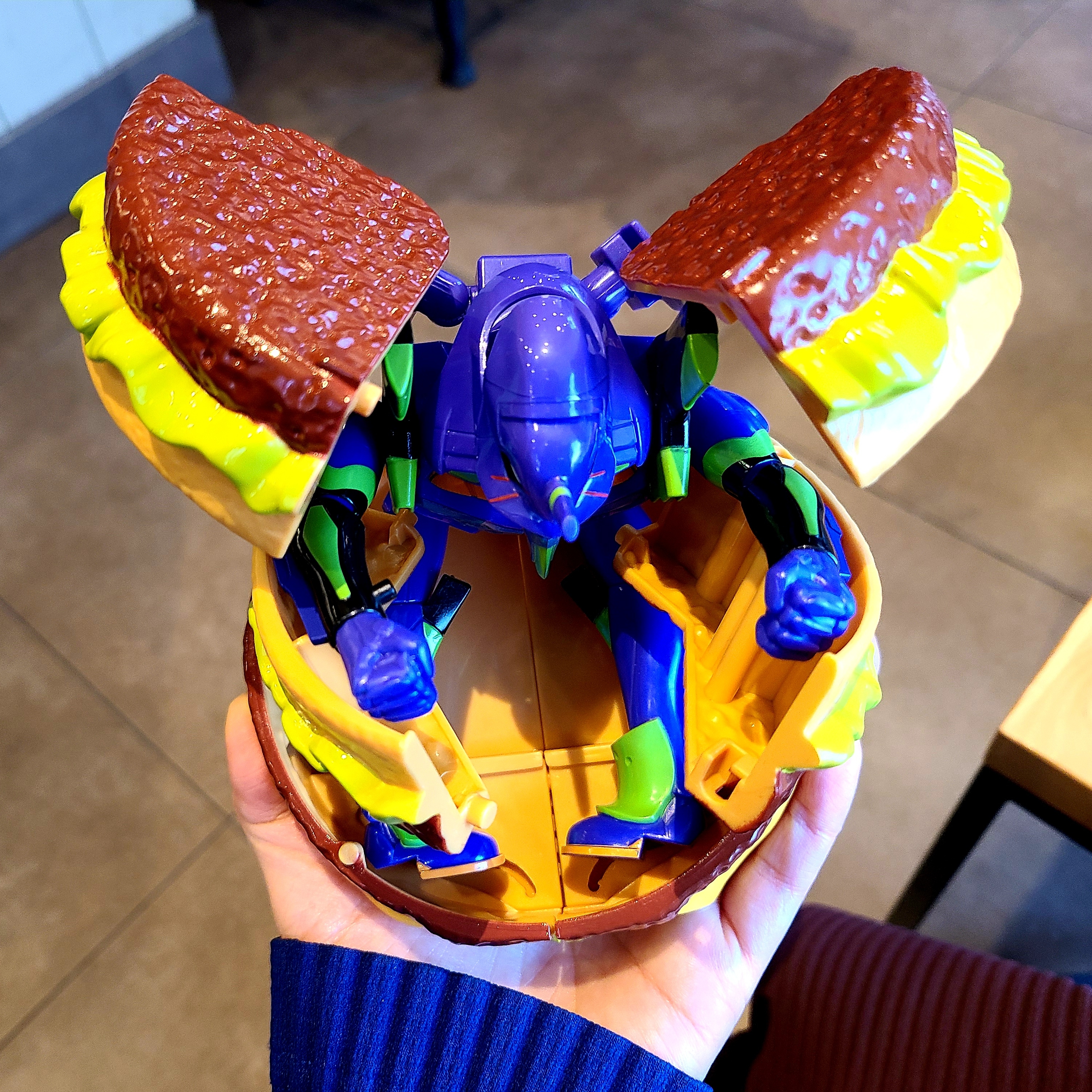 McDonald's x Evangelion Value Set Figure 착용 스타일 - 8