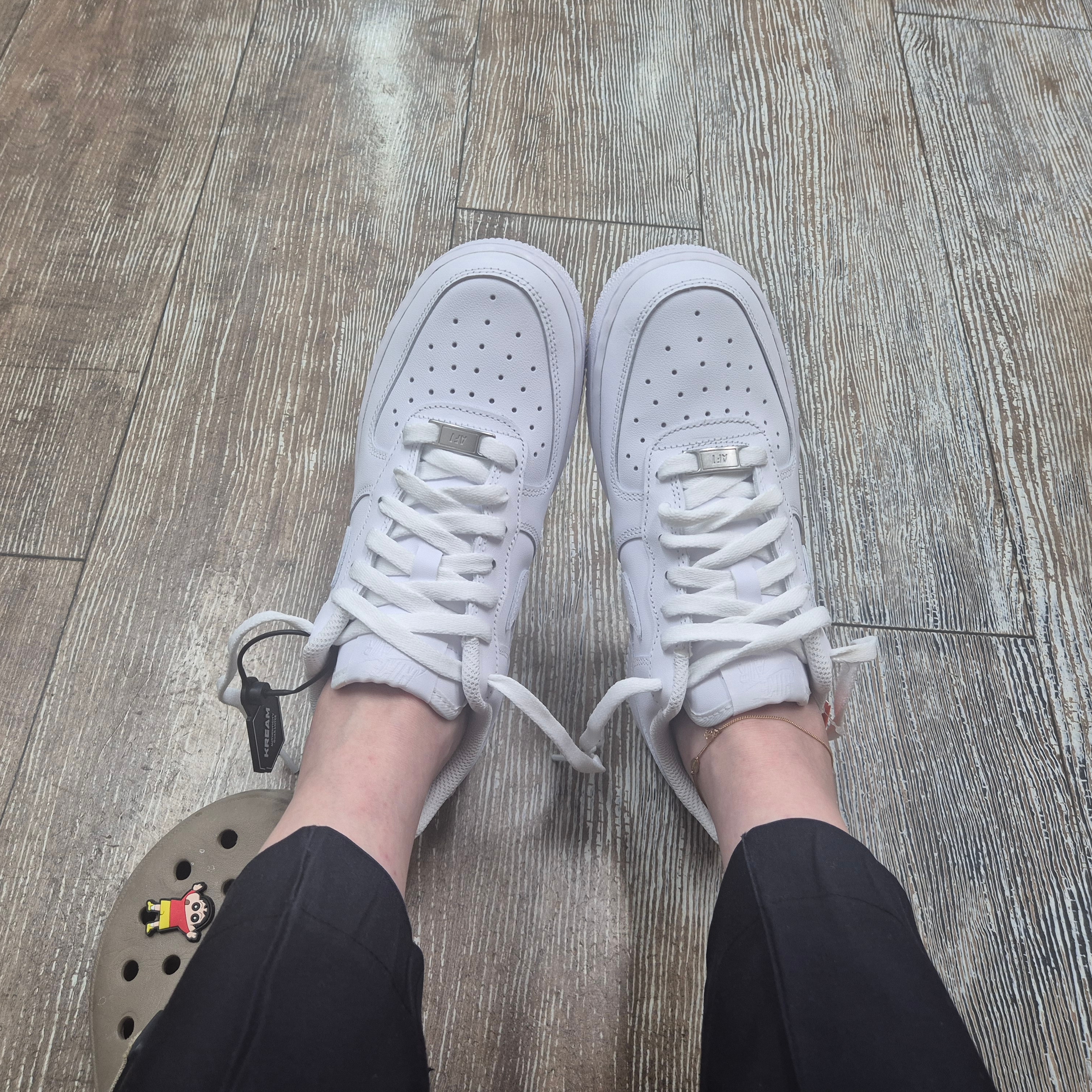 Nike Air Force 1 '07 Low White 착용 스타일 - 1