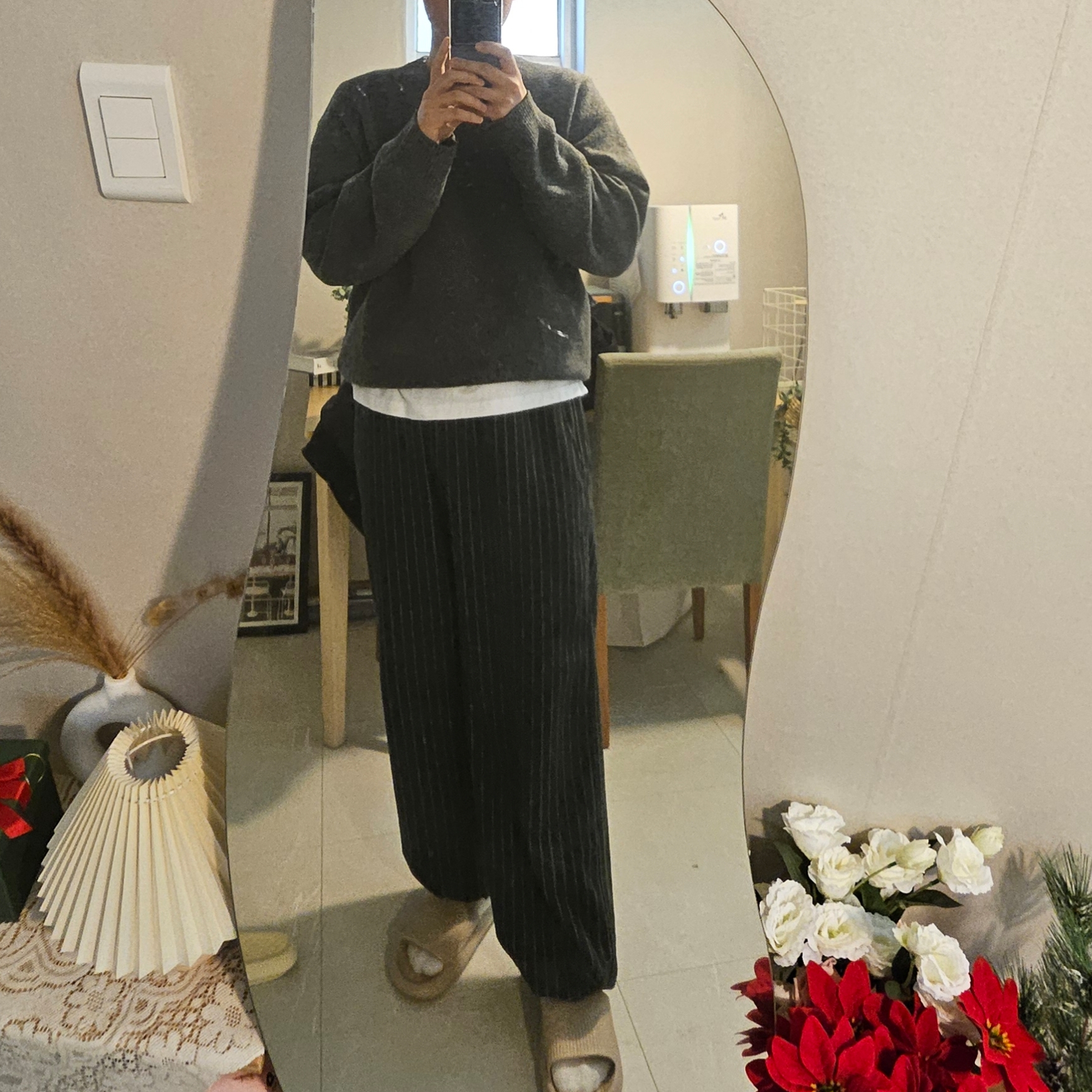 Hono Report Easy Big Pants Black Stripe 착용 스타일