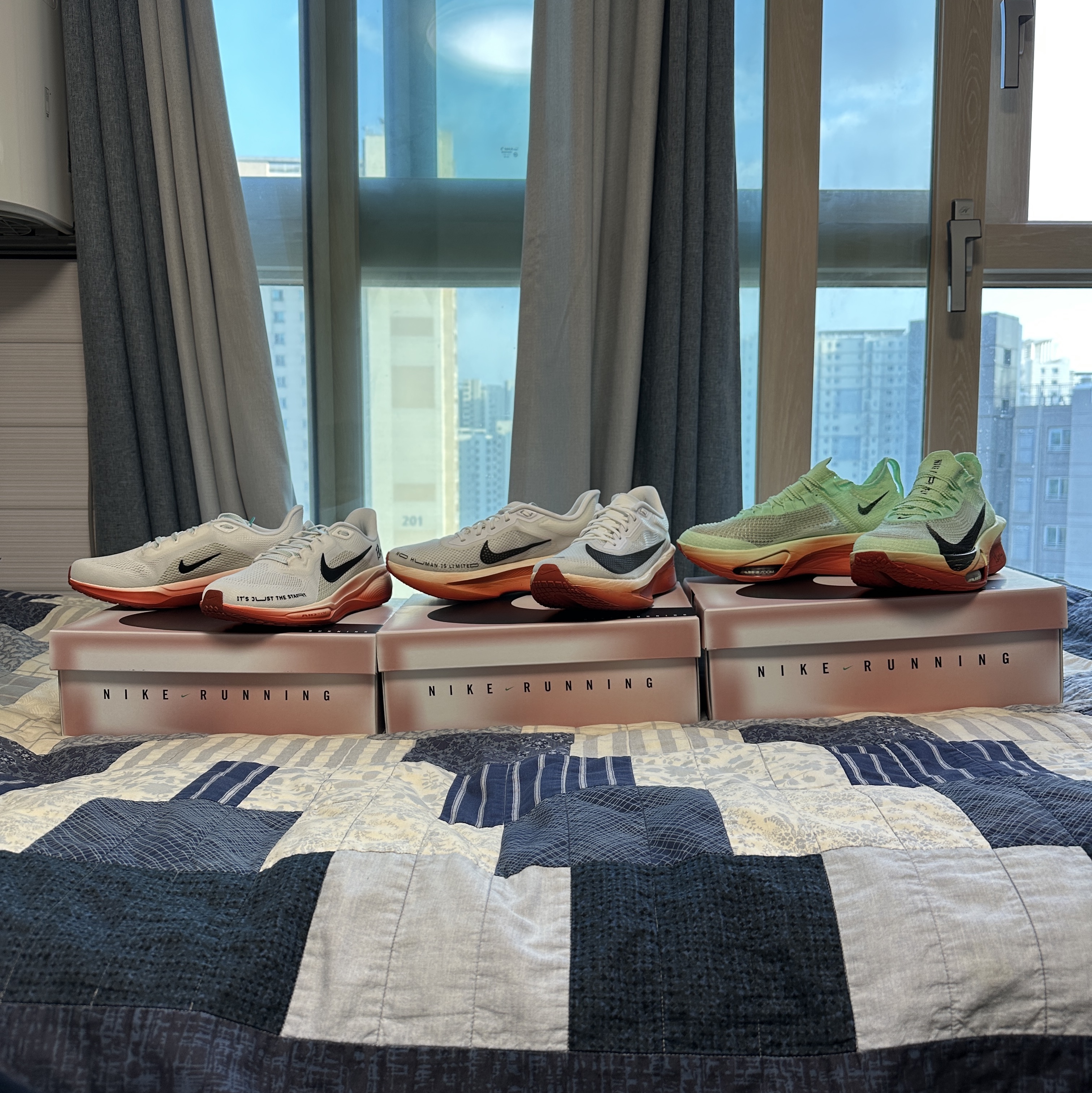 Nike Air Zoom Alphafly Next% 3 Eliud Kipchoge, Nike Pegasus 41 Eliud Kipchoge 착용 스타일
