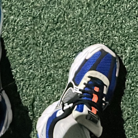Nike Zoom Vomero 5 White Racer Blue Black 착용 스타일