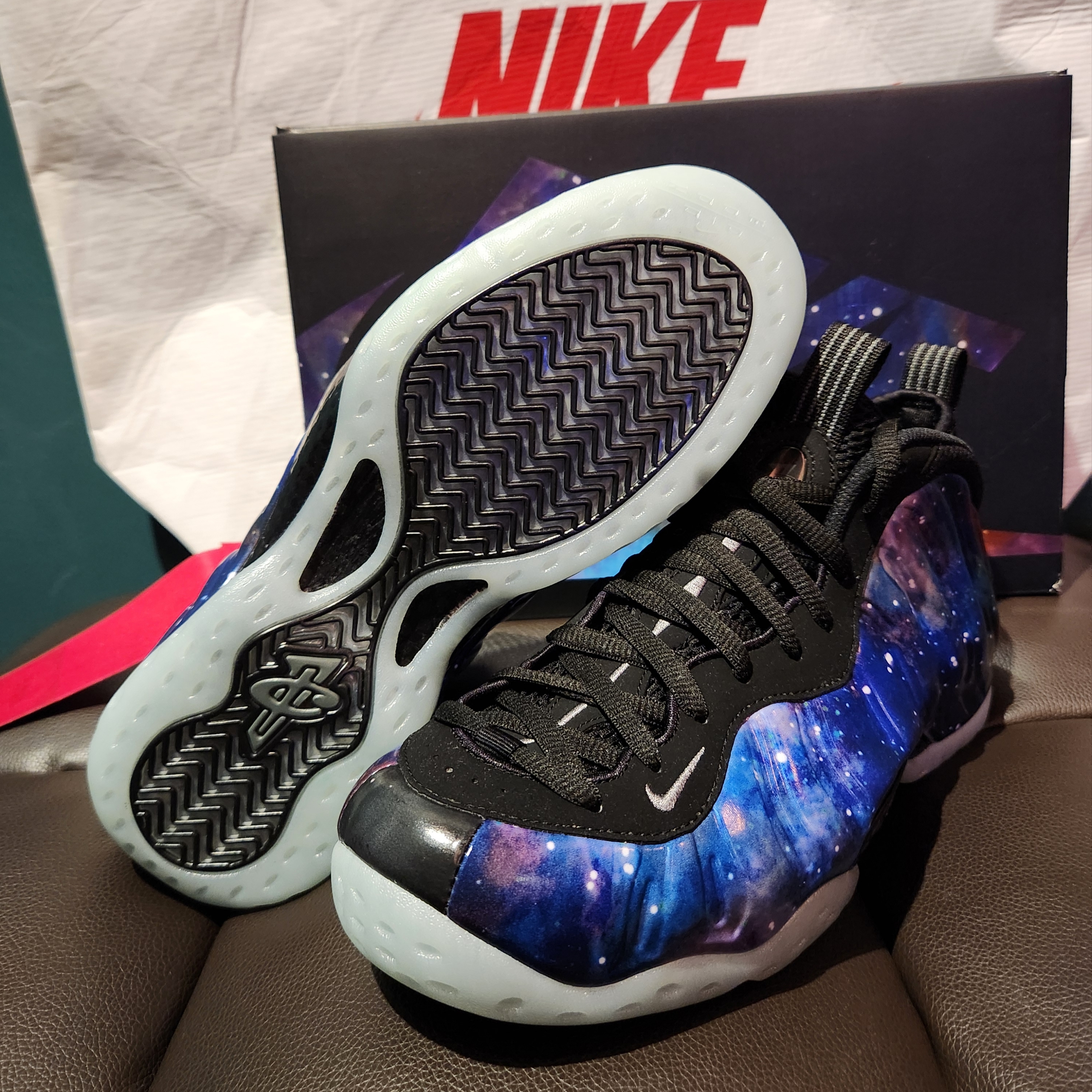 Nike Air Foamposite One Galaxy 착용 스타일 - 3