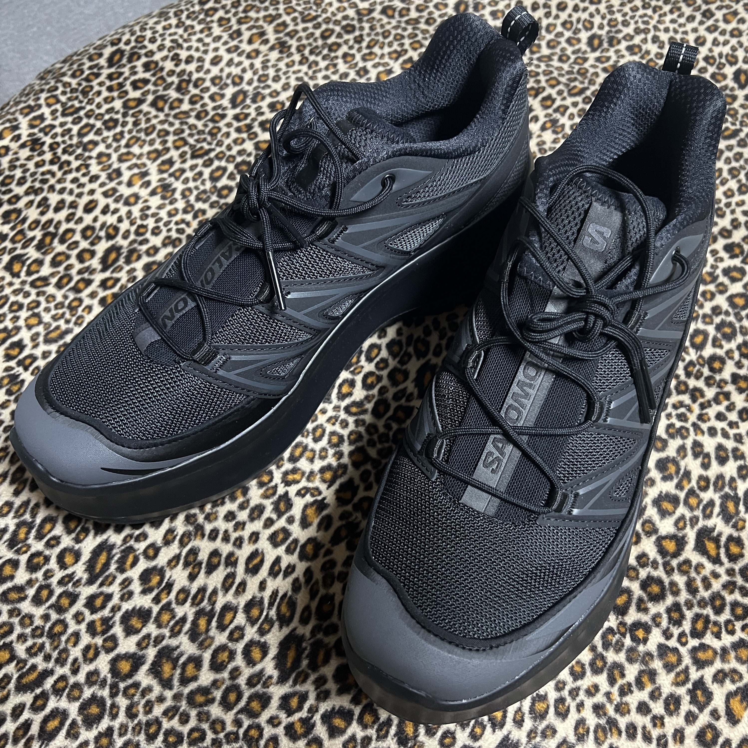Salomon x Comme des Garcons XT-6 Expanse Platform Black 착용 스타일 - 3