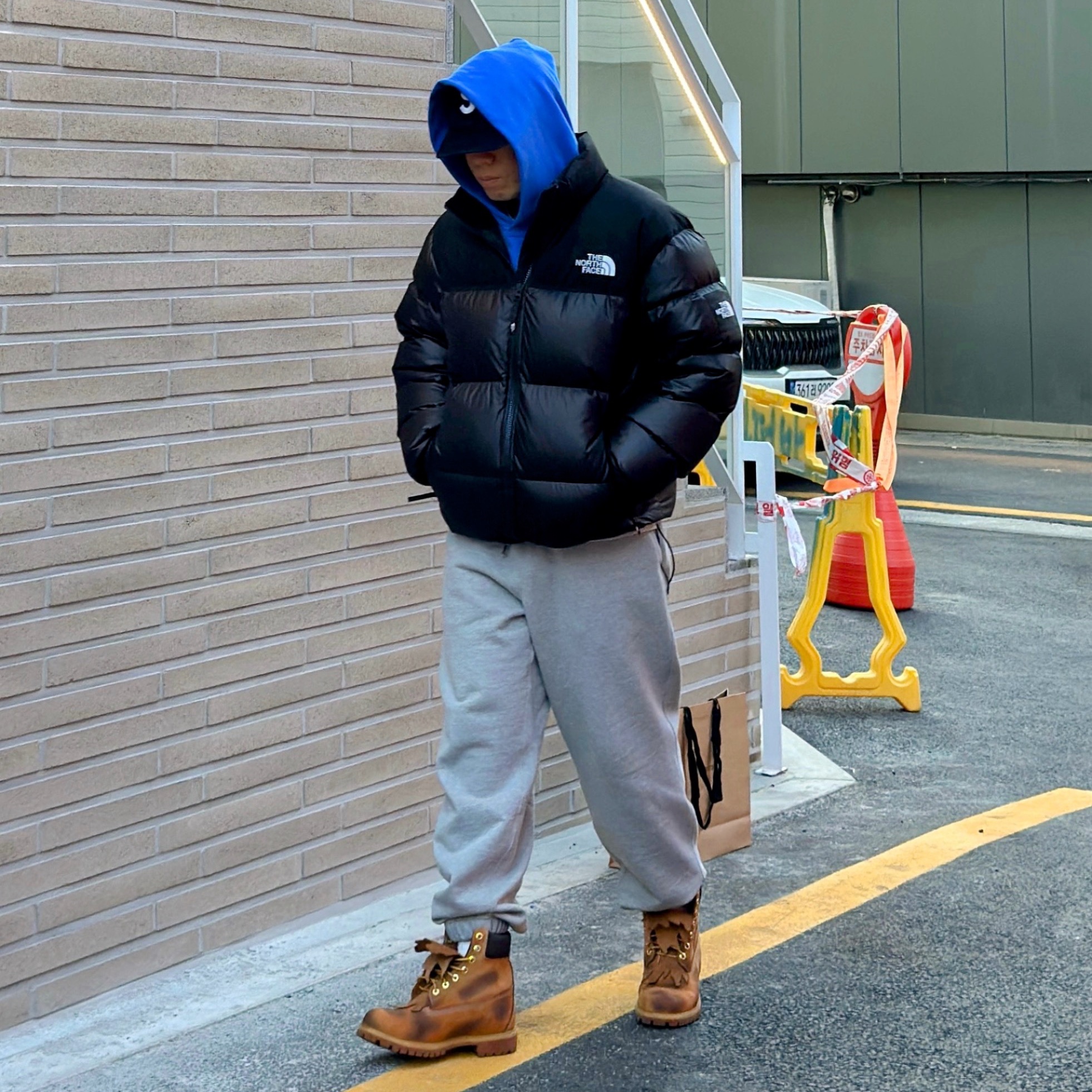 Timberland x Surgery 6 inch Boot Yellow - Wide 착용 스타일