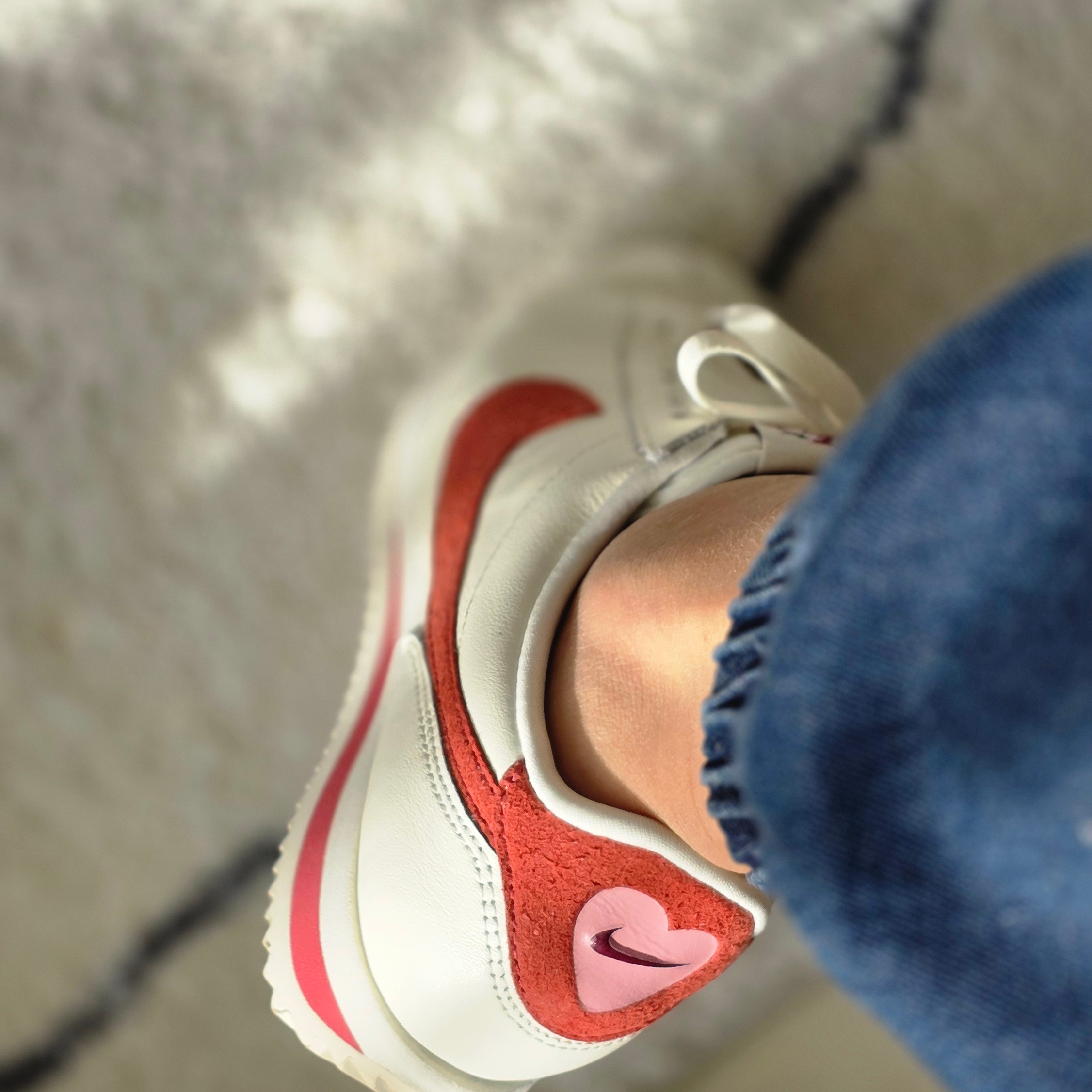(W) Nike Cortez SE Valentine Day Sail Adobe 착용 스타일 - 2