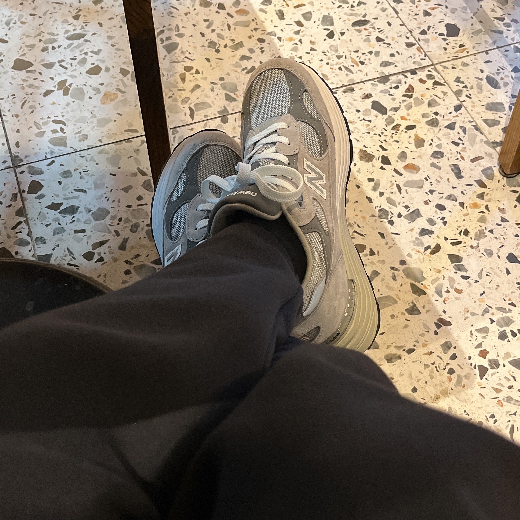 New Balance 992 Made in USA Grey - D Standard 착용 스타일