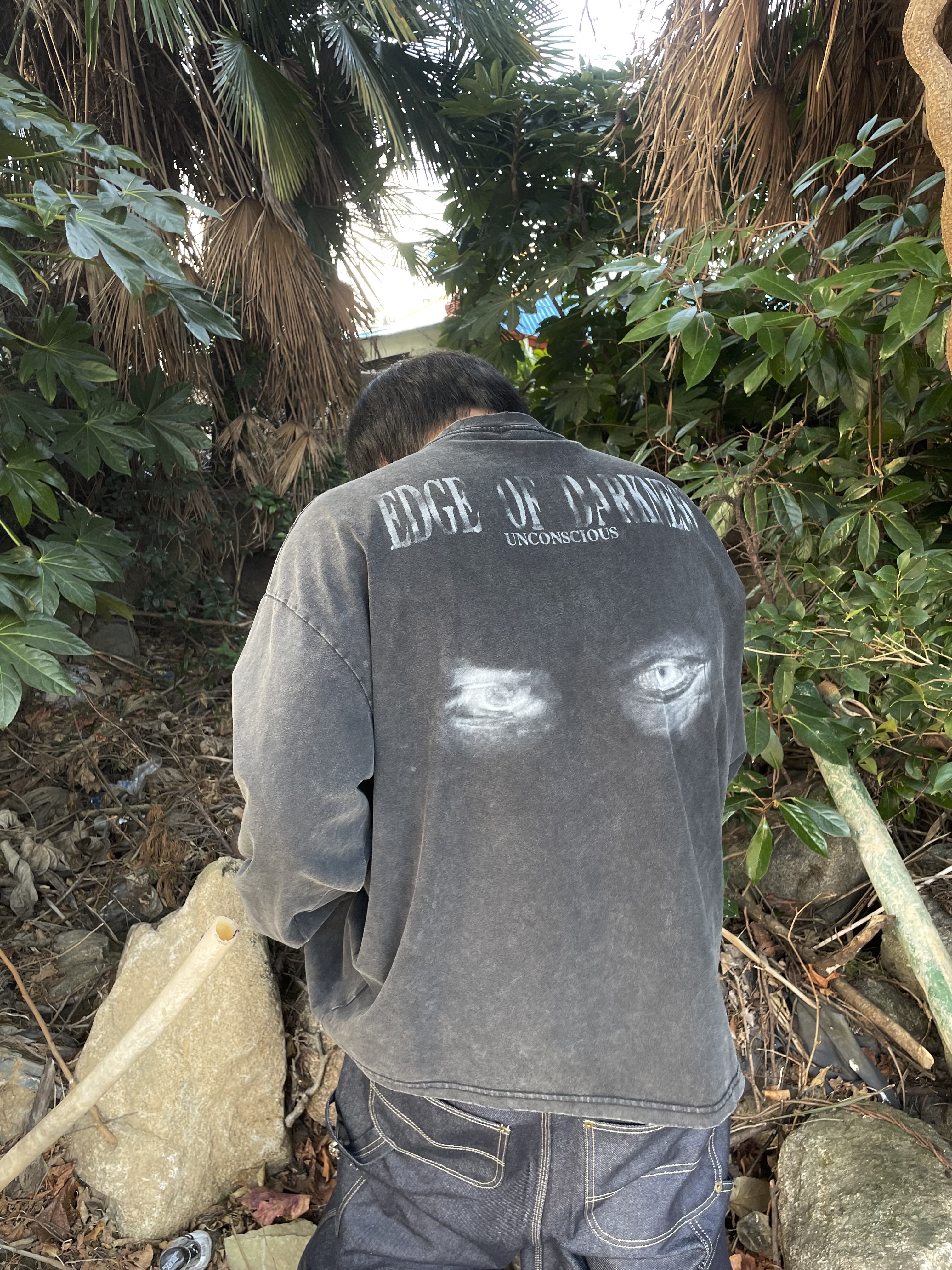 Awende Edge Of Darkness Long Sleeve Dark Grey 착용 스타일