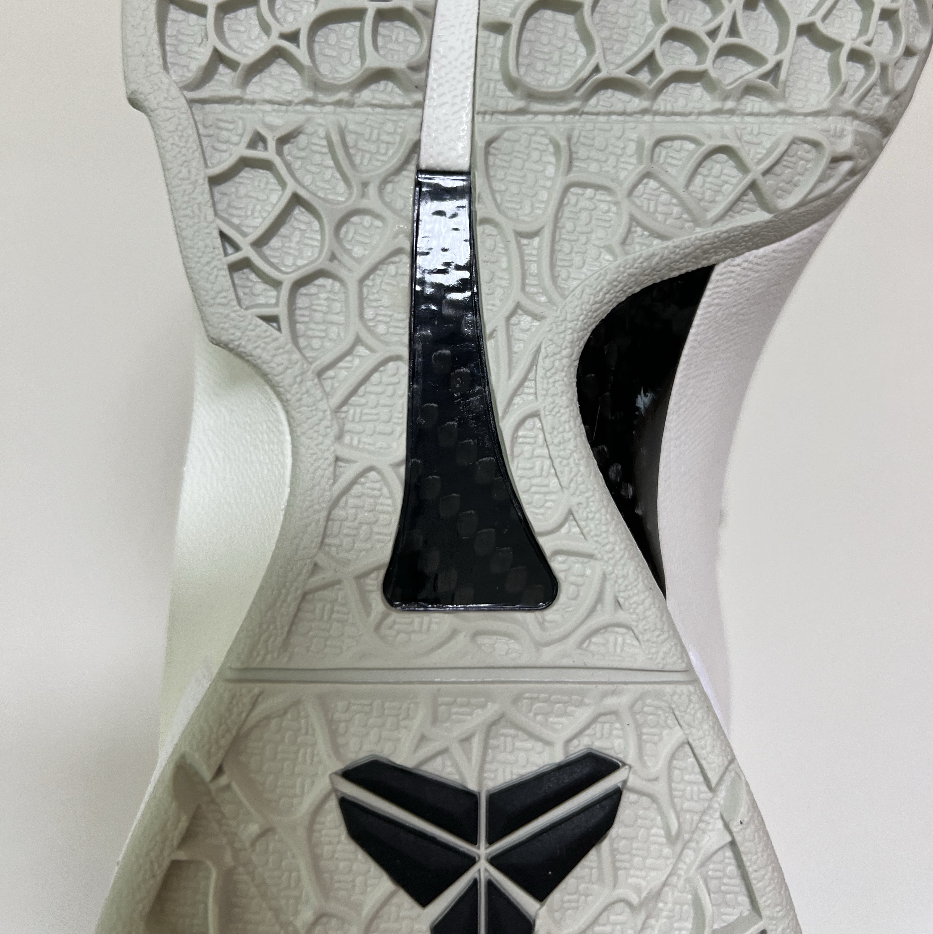 Nike Kobe 6 Protro Sail 착용 스타일 - 5