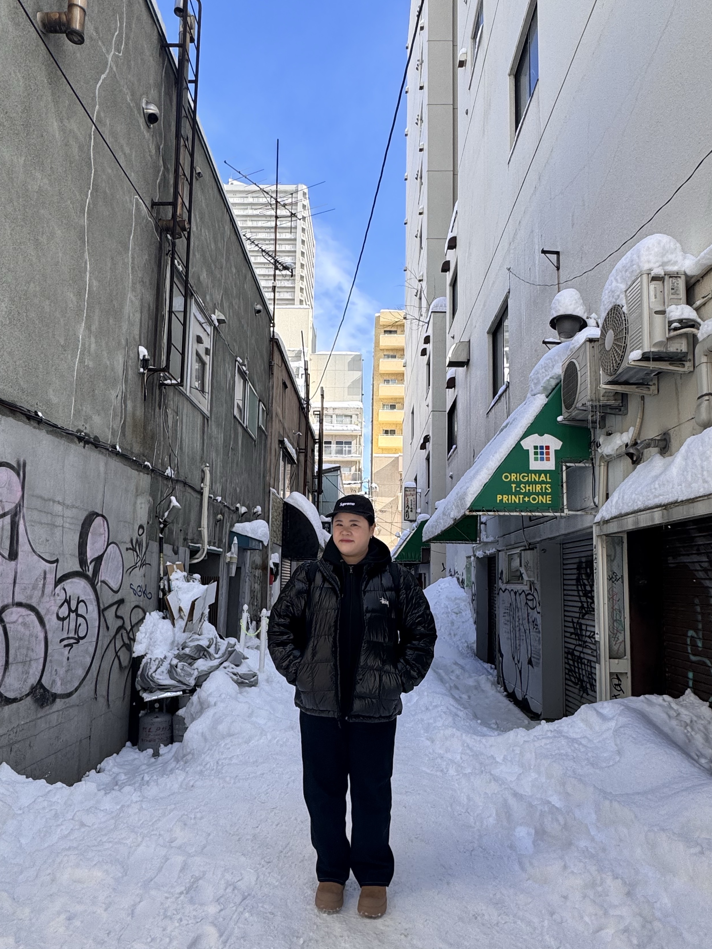 Stussy Midweight Puffer Black, Supreme Washed Chino Twill Camp Cap Black 착용 스타일 - 1