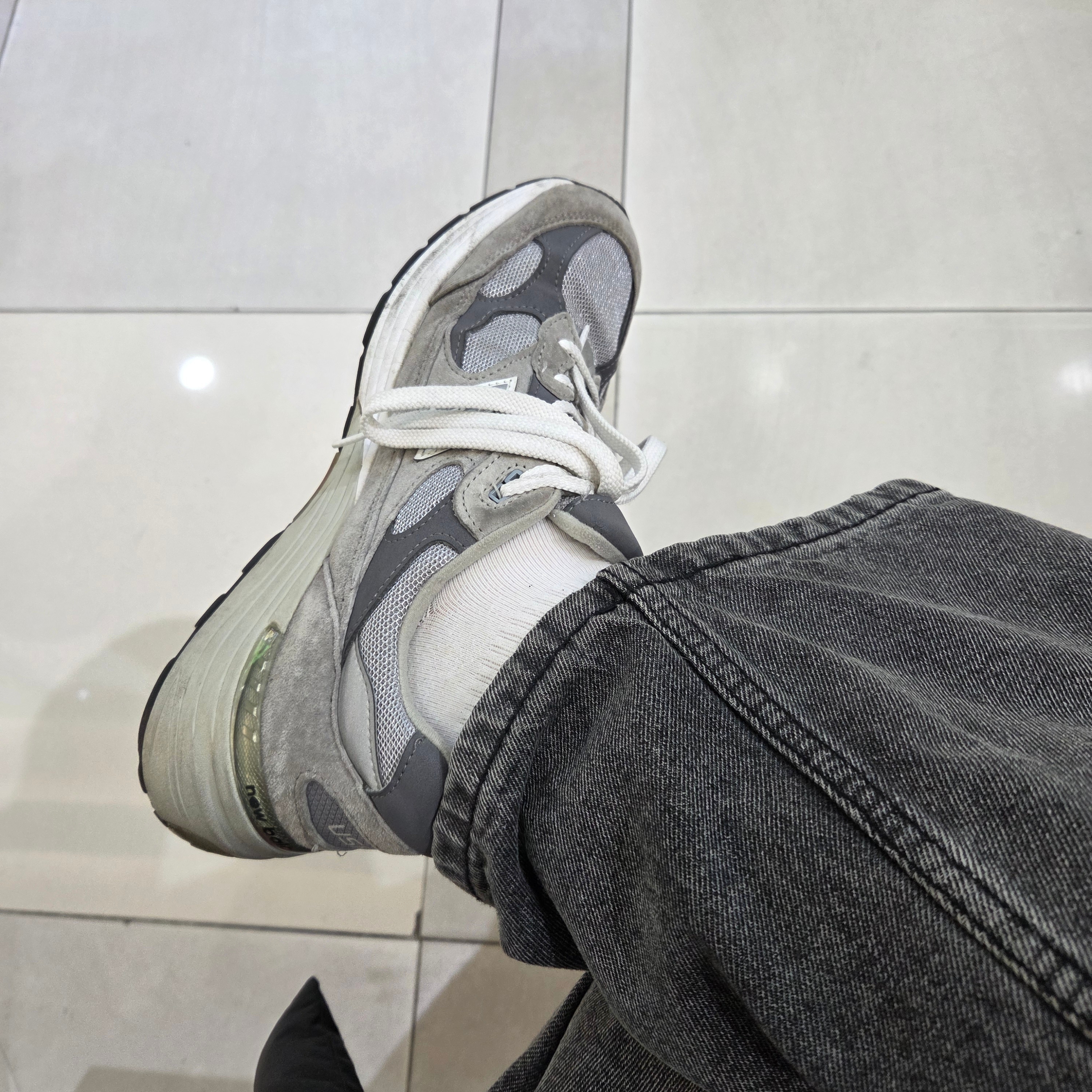 New Balance 992 Made in USA Grey - D Standard 착용 스타일