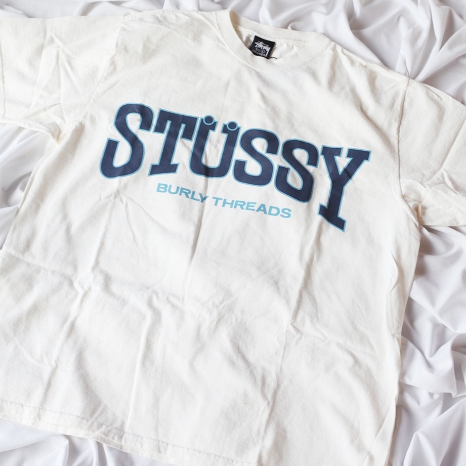 Stussy Burly Threads Pigment Dyed T-Shirt Natural 착용 스타일