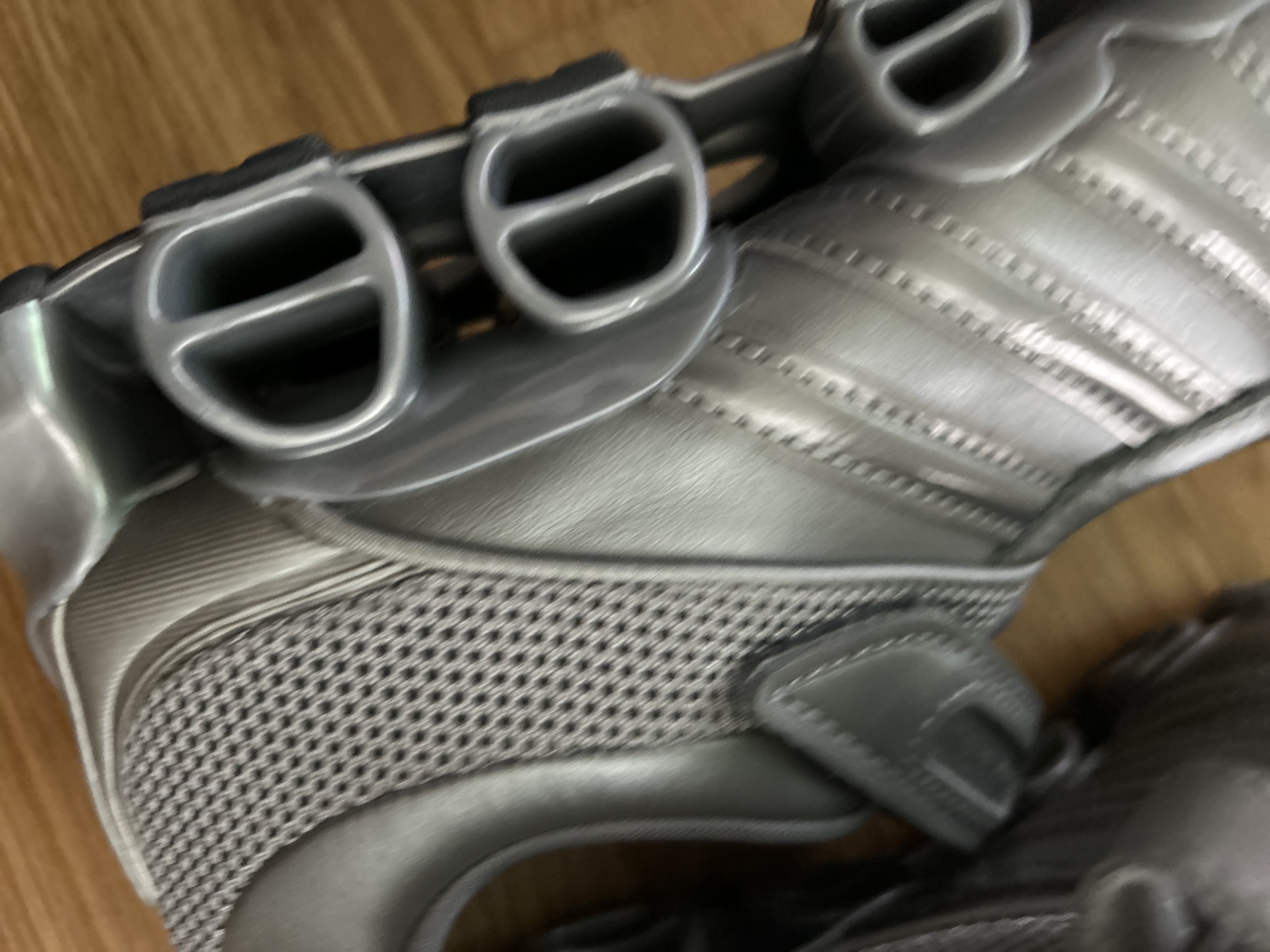 (W) Adidas x Taqwa Bint Ali Megaride Mary Jane Iron Metallic Cyber Metallic 착용 스타일