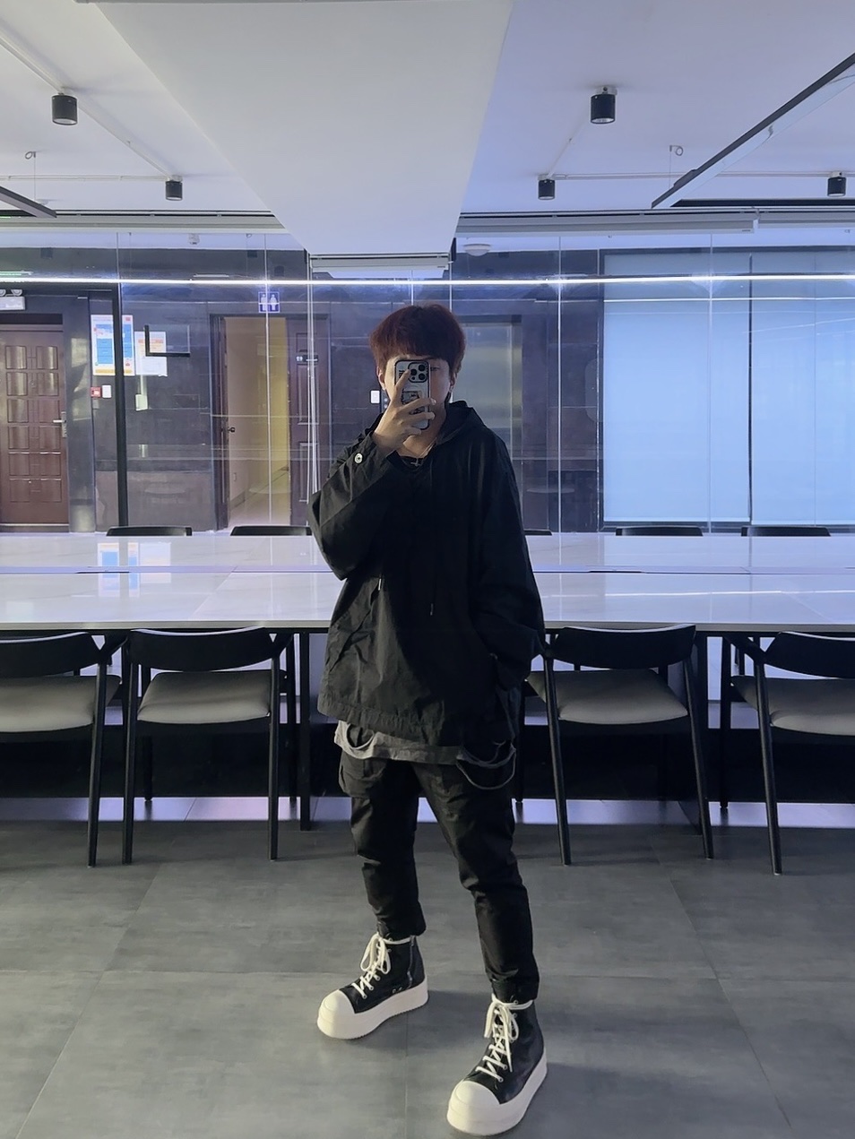 Peaceminusone Pullover Hoodie #1 Black, Vivienne Westwood Mini Bas Relief Pendant Silver 착용 스타일