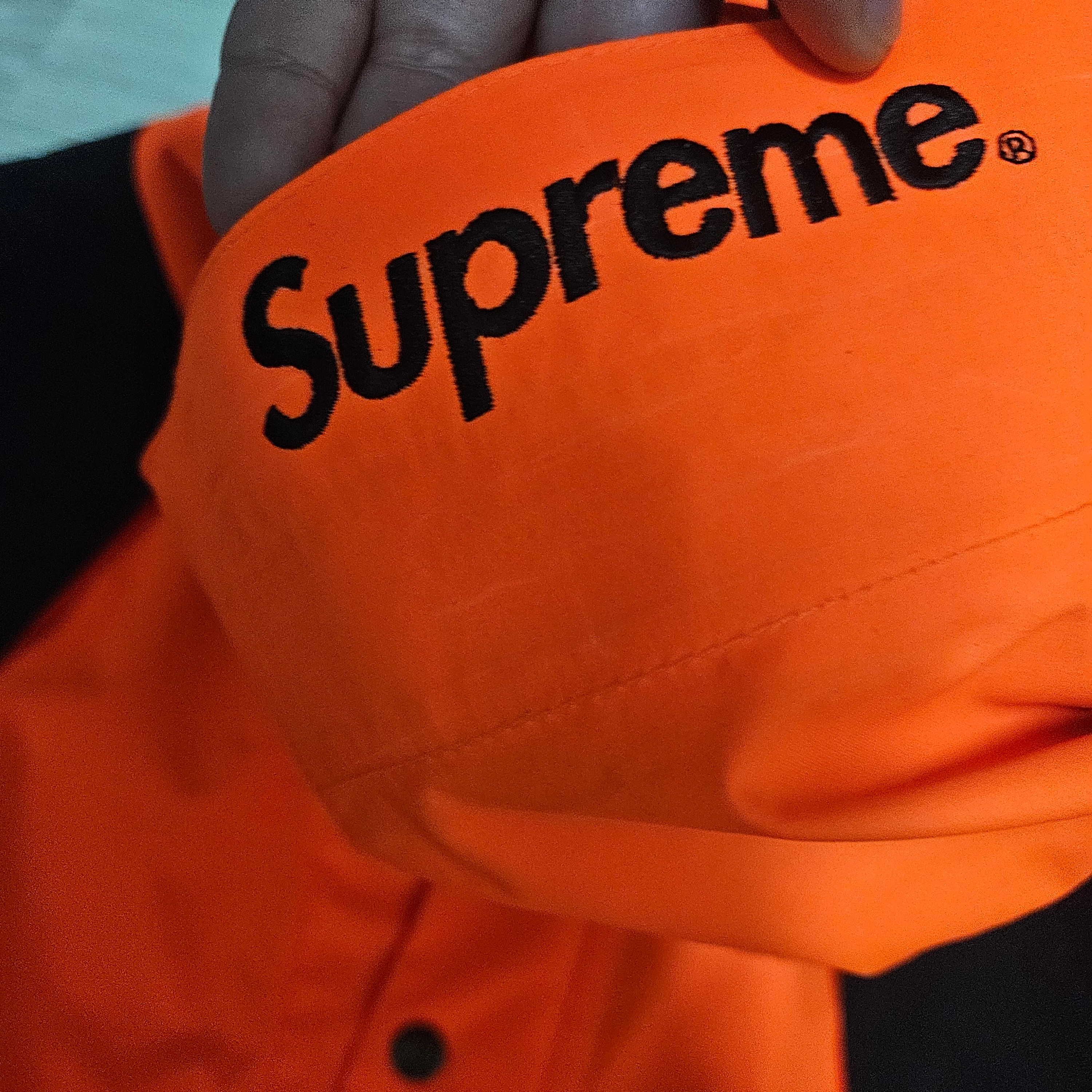Supreme x The North Face Mountain Light Jacket Orange - 16FW 착용 스타일 - 2