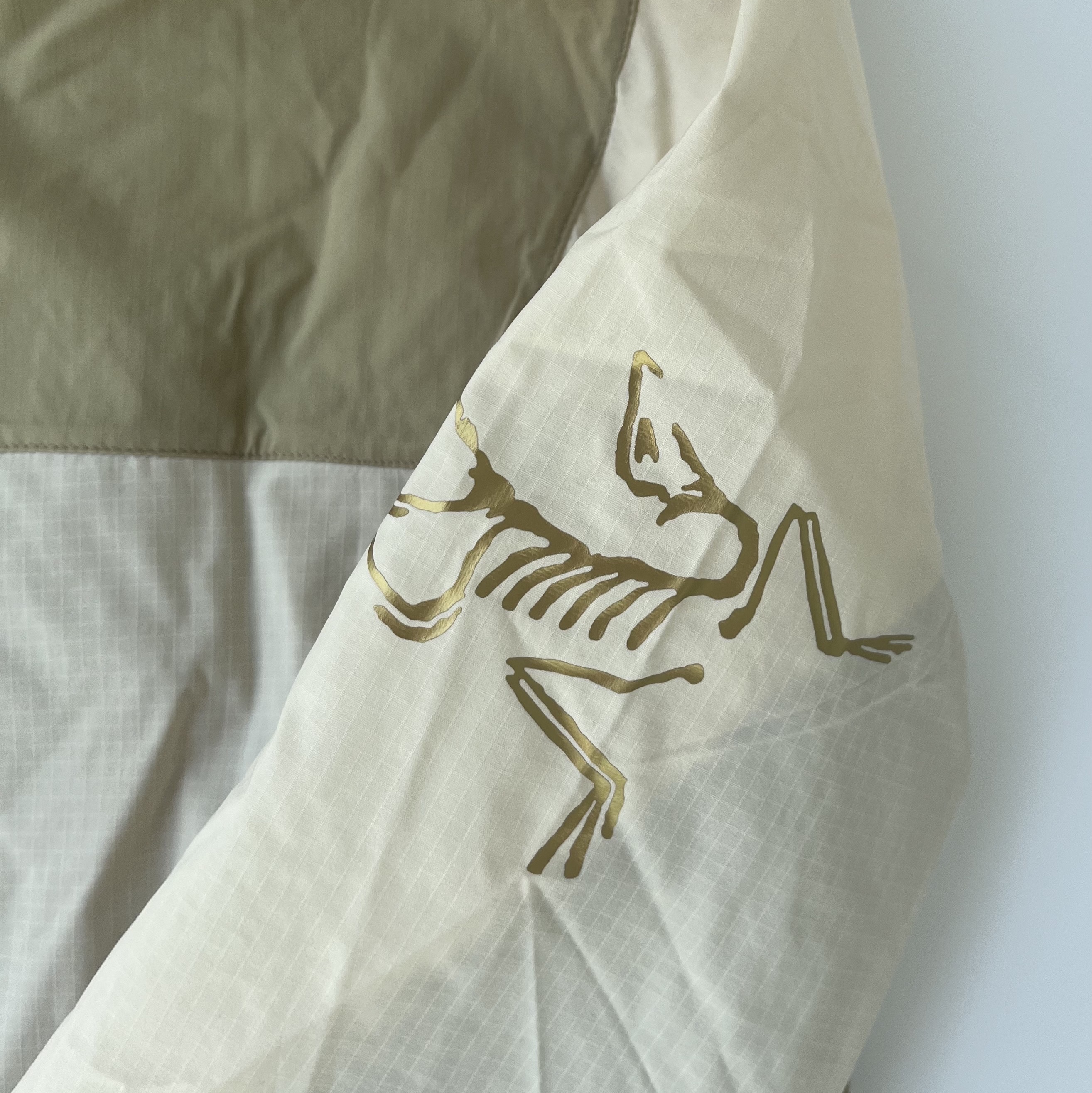 Arc'teryx x Beams Squamish Hoody Nagomi, Arc'teryx x Beams Beta Jacket Nagomi 착용 스타일 - 4