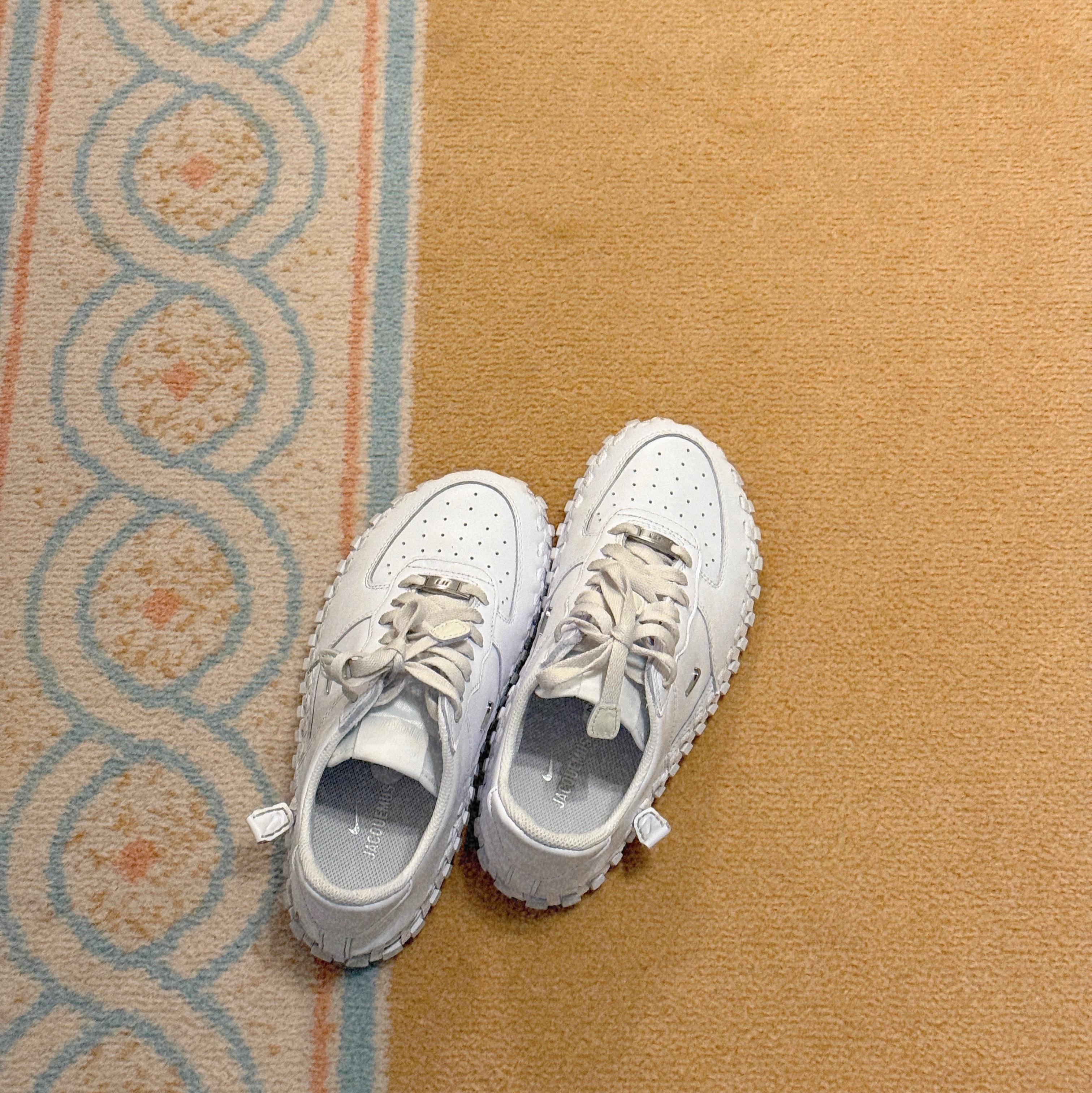 Nike x Jacquemus J Force 1 Low LX SP White 착용 스타일