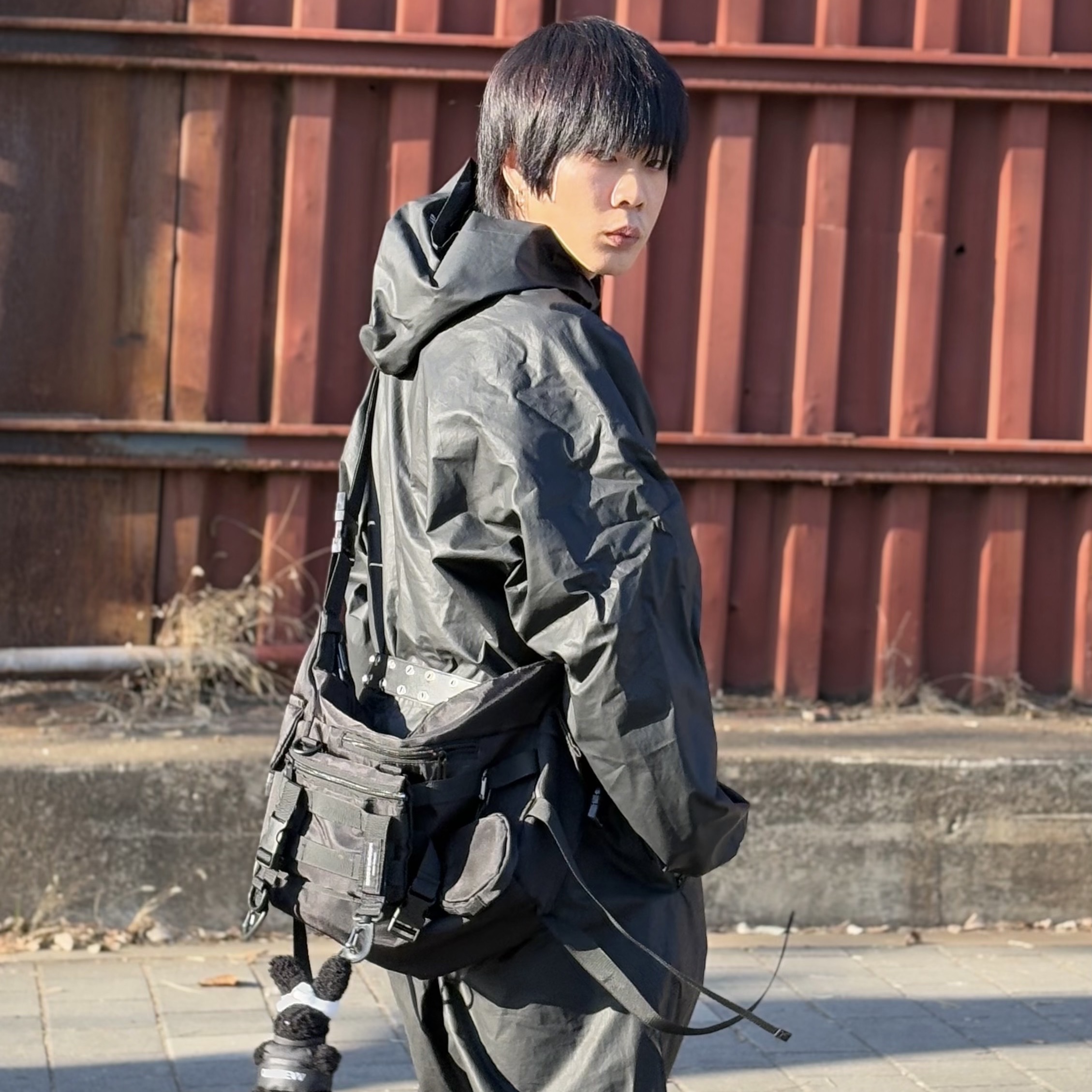 Rick Owens Mega Bumper Geobasket Black Milk, Yeezy Gap Engineered By Balenciaga Coated Cotton Overalls Black 착용 스타일 - 3