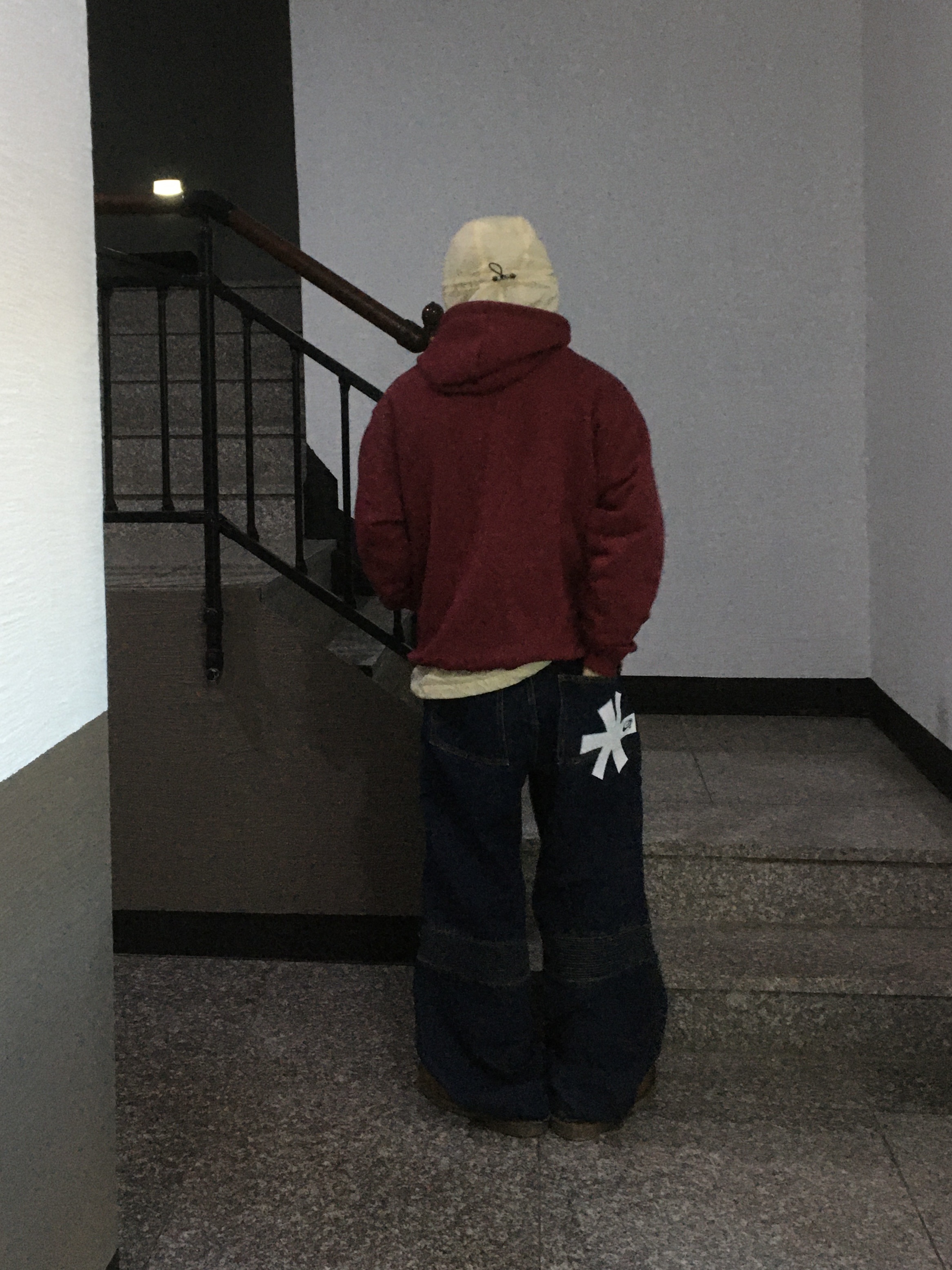 (W) 어그 타스만 슬리퍼 체스트넛 착용 스타일 - 1