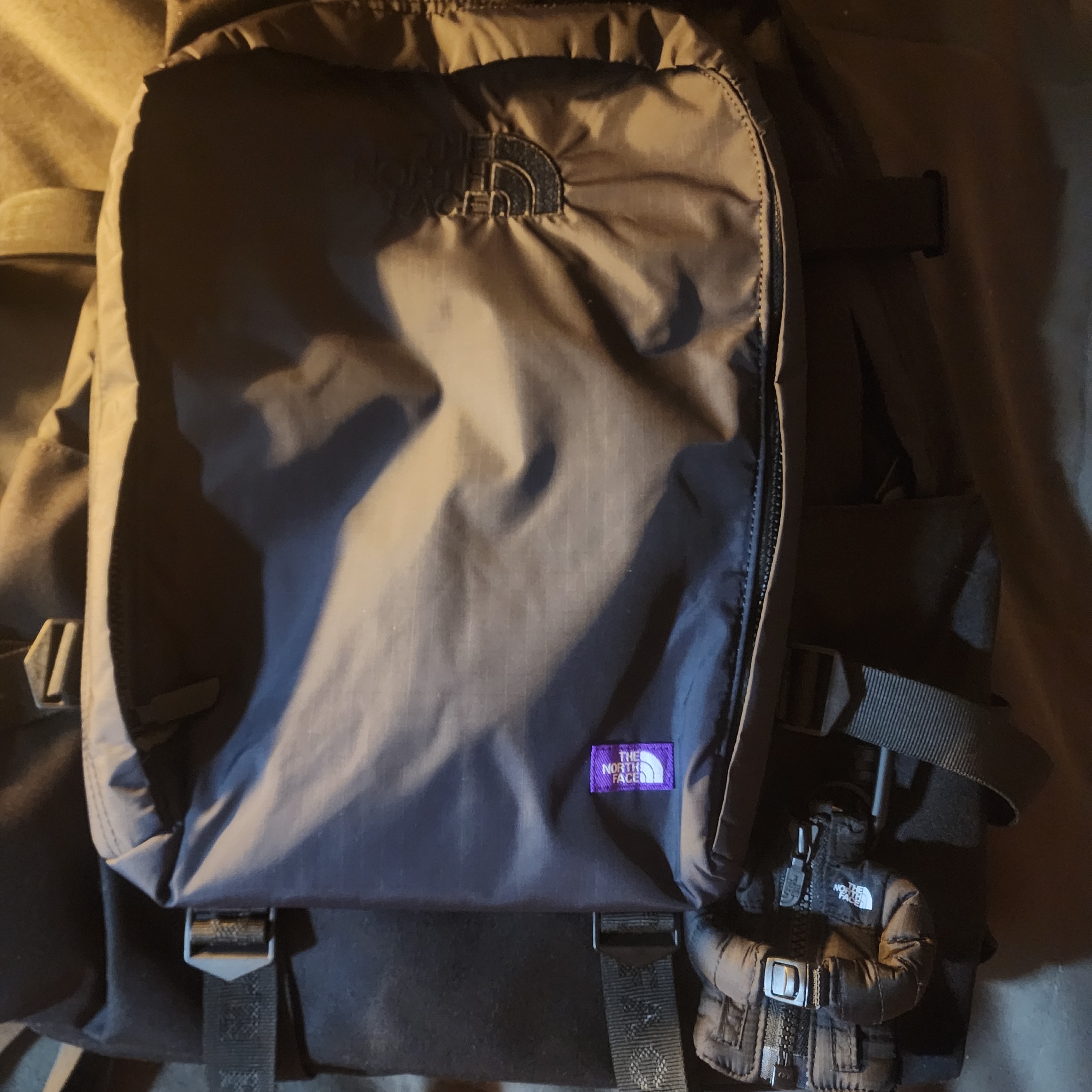 The North Face Mini Nuptse Jacket Keyring Black - 23FW, The North Face Purple Label Cordura Nylon Day Pack Black 착용 스타일