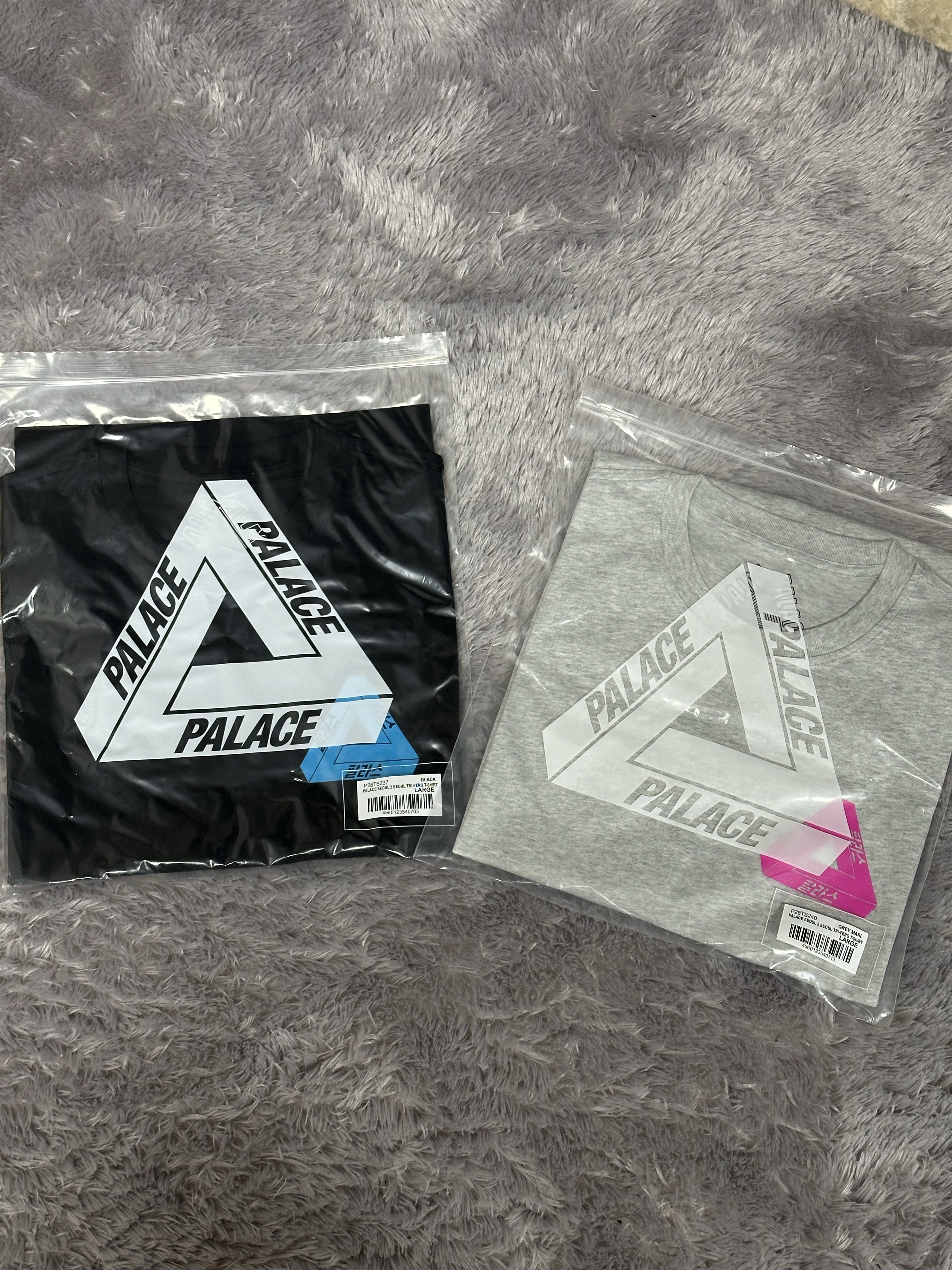 Palace Seoul 2 Seoul Tri-Ferg T-Shirt Black - 25SS, Palace Seoul 2 Seoul Tri-Ferg T-Shirt Grey Marl - 25SS 착용 스타일