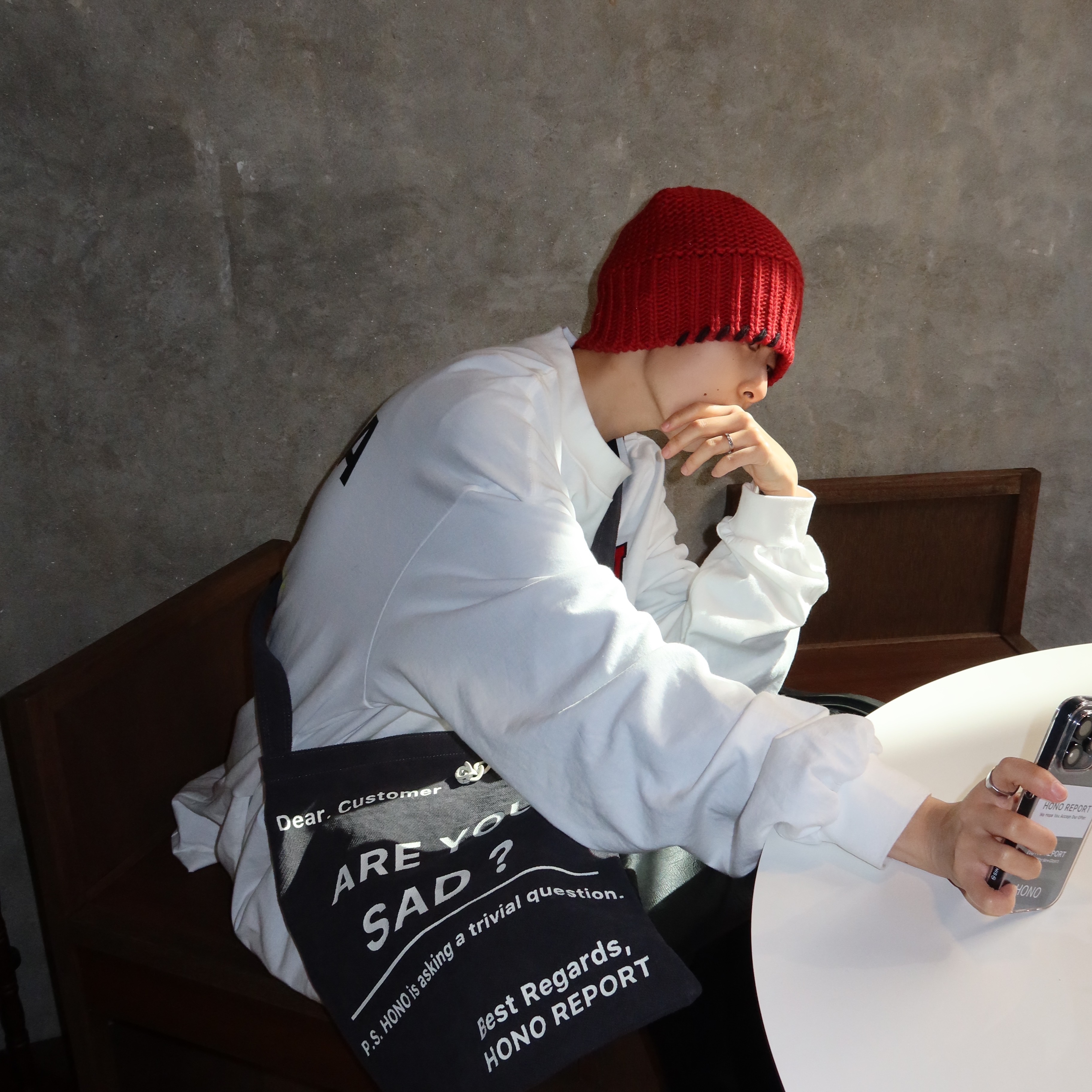 Hono Report Letter Bag Gray, Project G/R Asura Long Sleeve White 착용 스타일 - 1
