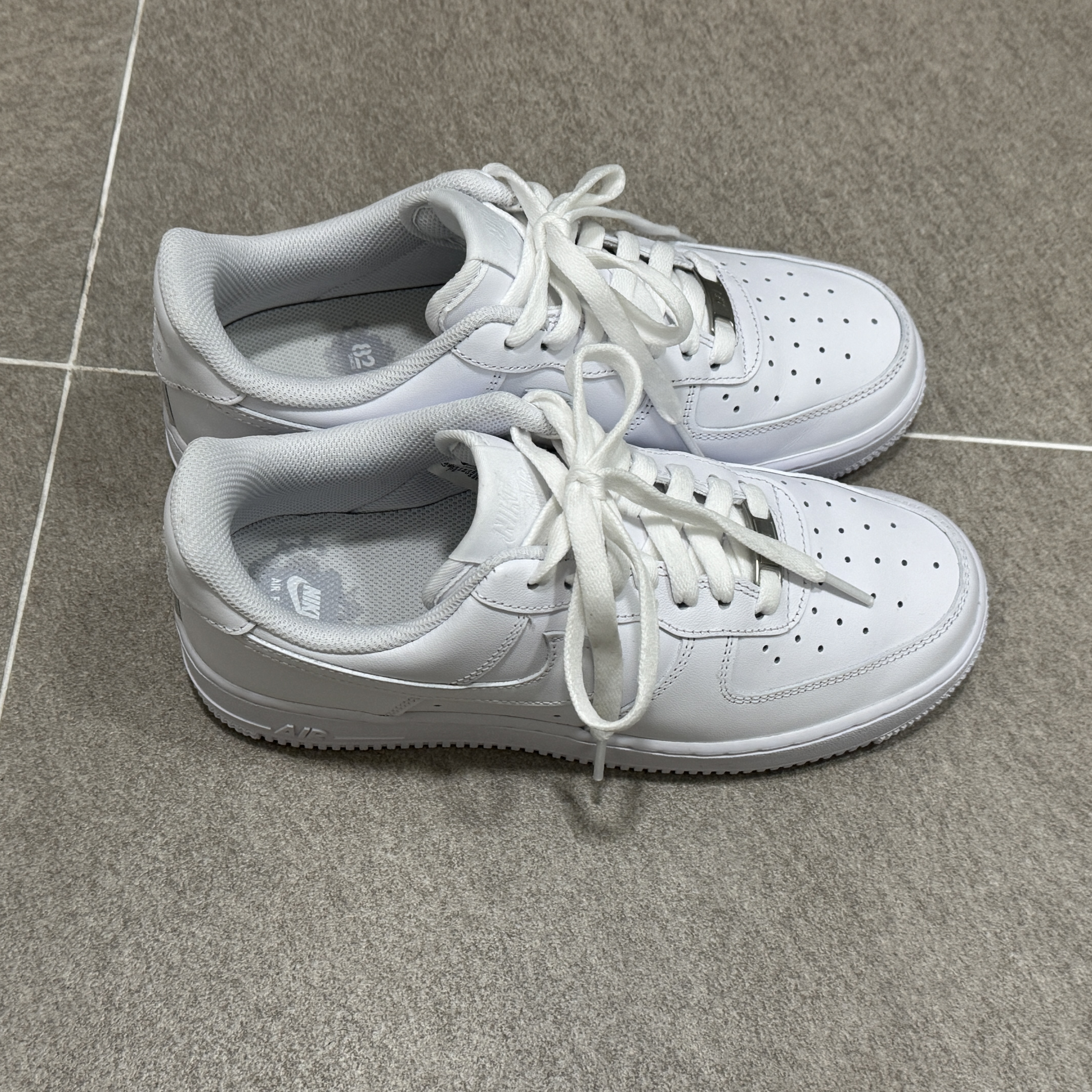 (W) Nike Air Force 1 '07 Low White 착용 스타일