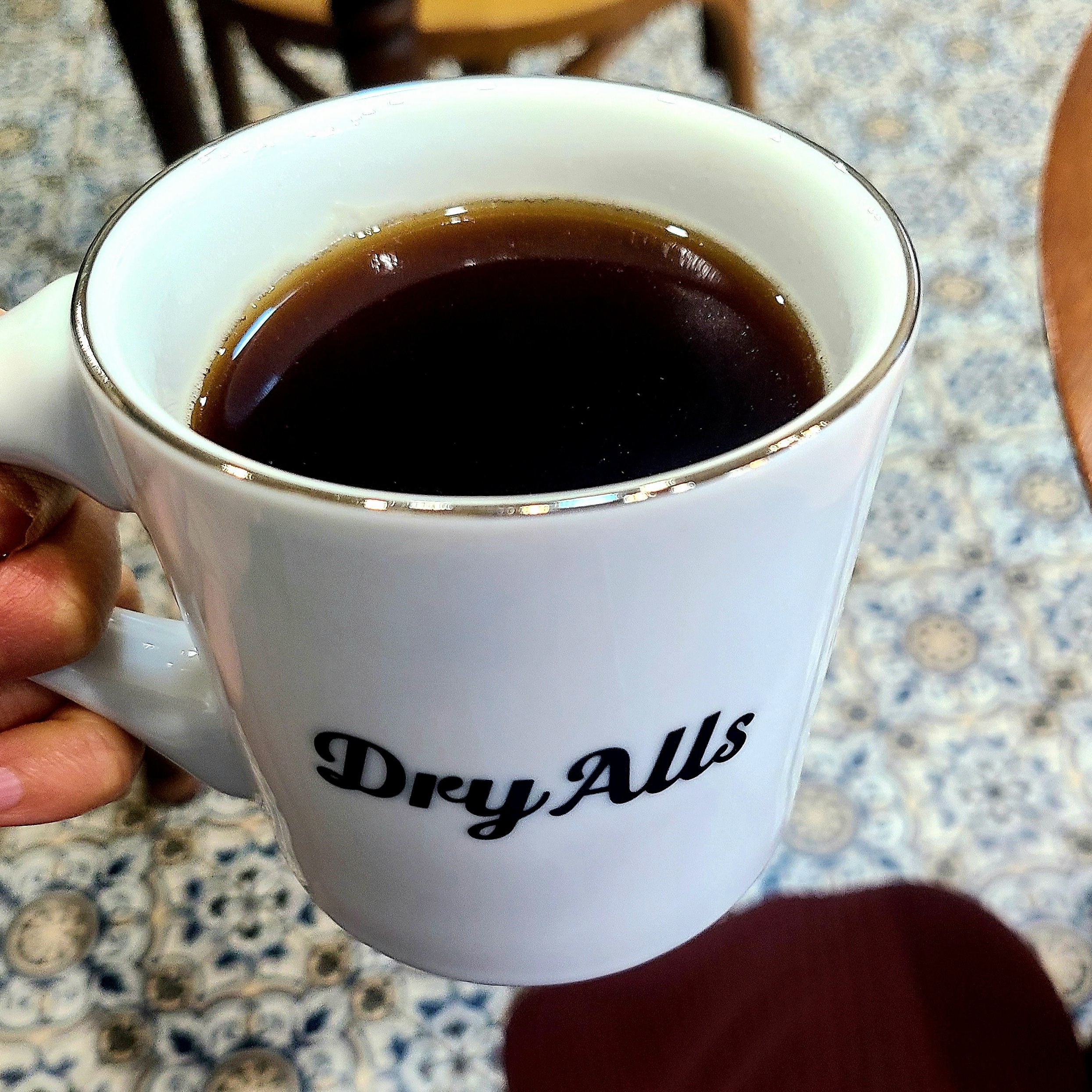 Human Made Coffee Mug White 착용 스타일 - 2