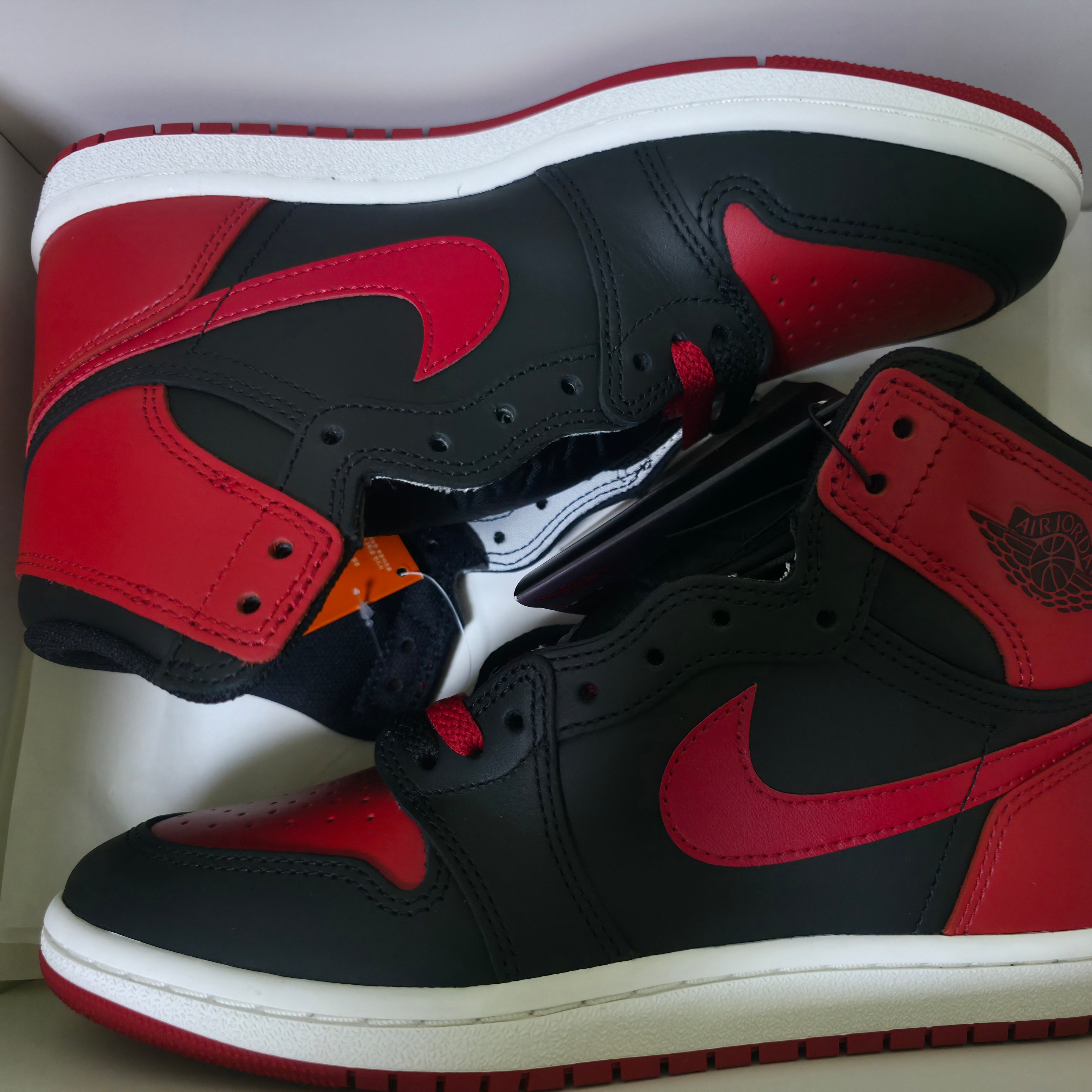 Jordan 1 High 85 Bred 착용 스타일 - 1