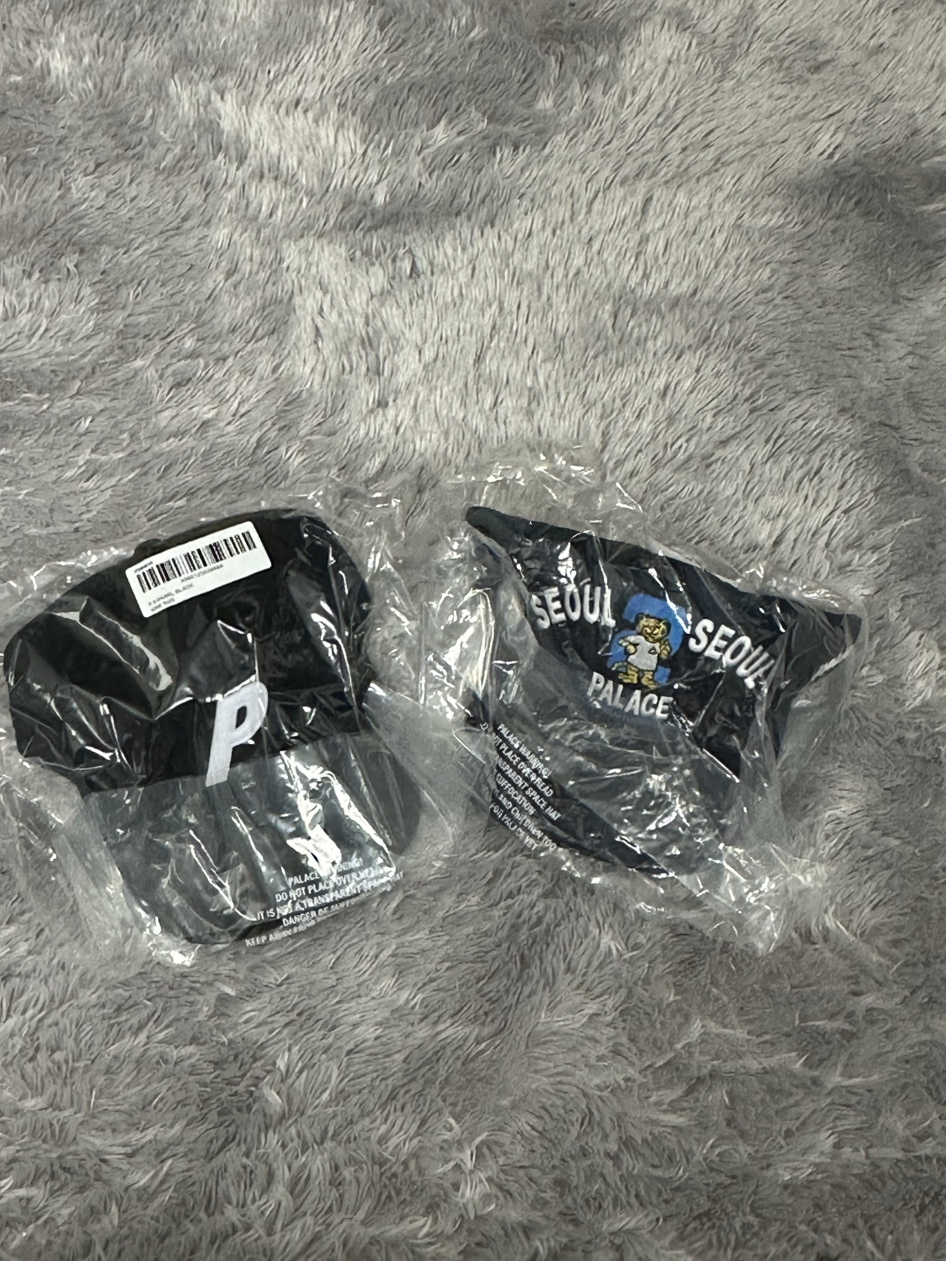 Palace Seoul 2 Seoul 6-Panel Cap Navy - 25SS, Palace P 6-Panel Black 착용 스타일