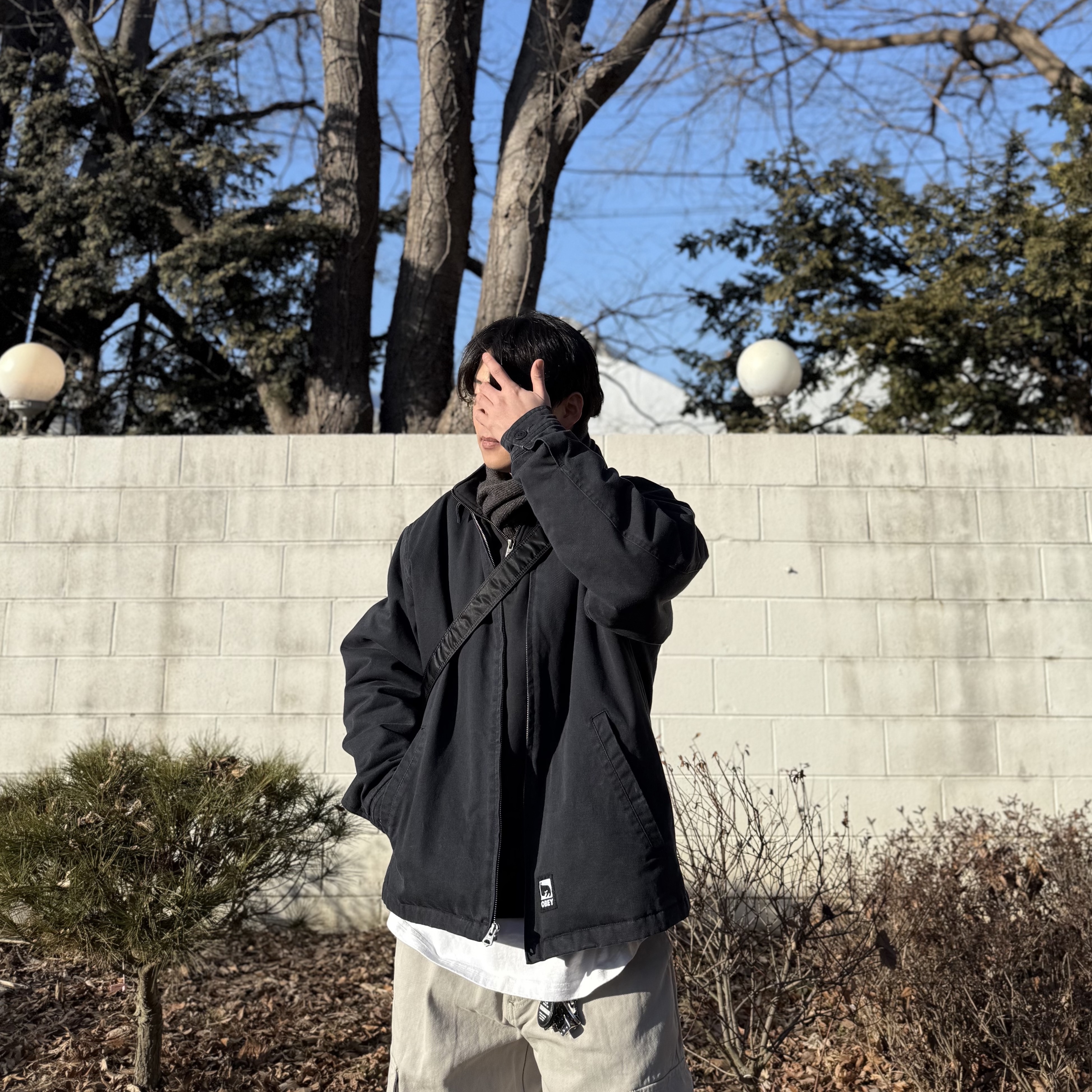 부클리어 3체인 키홀더, 네이버후드 레더 키 홀더 블랙 착용 스타일 - 2