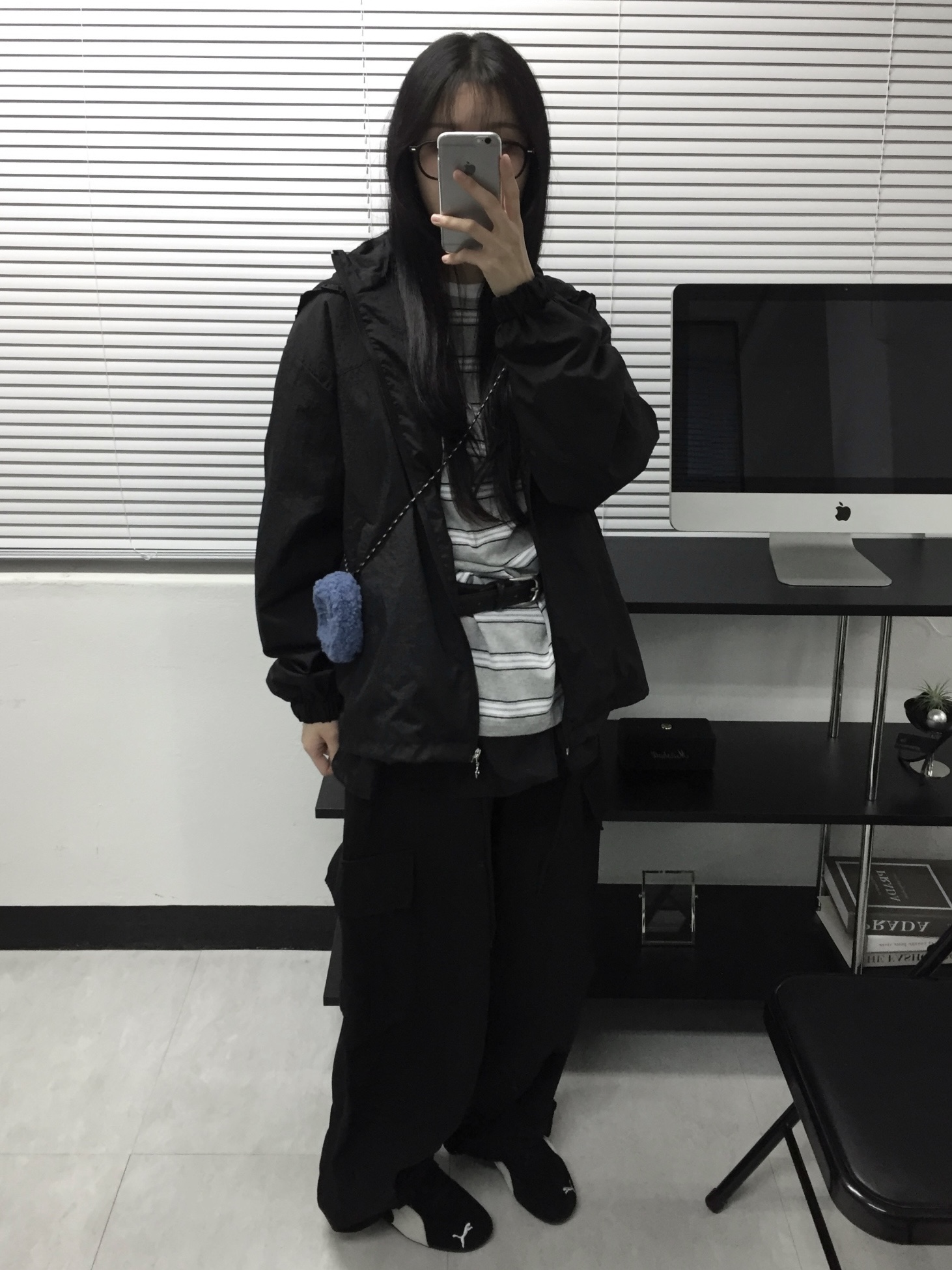 푸마 스피드캣 OG 블랙 화이트 착용 스타일 - 5
