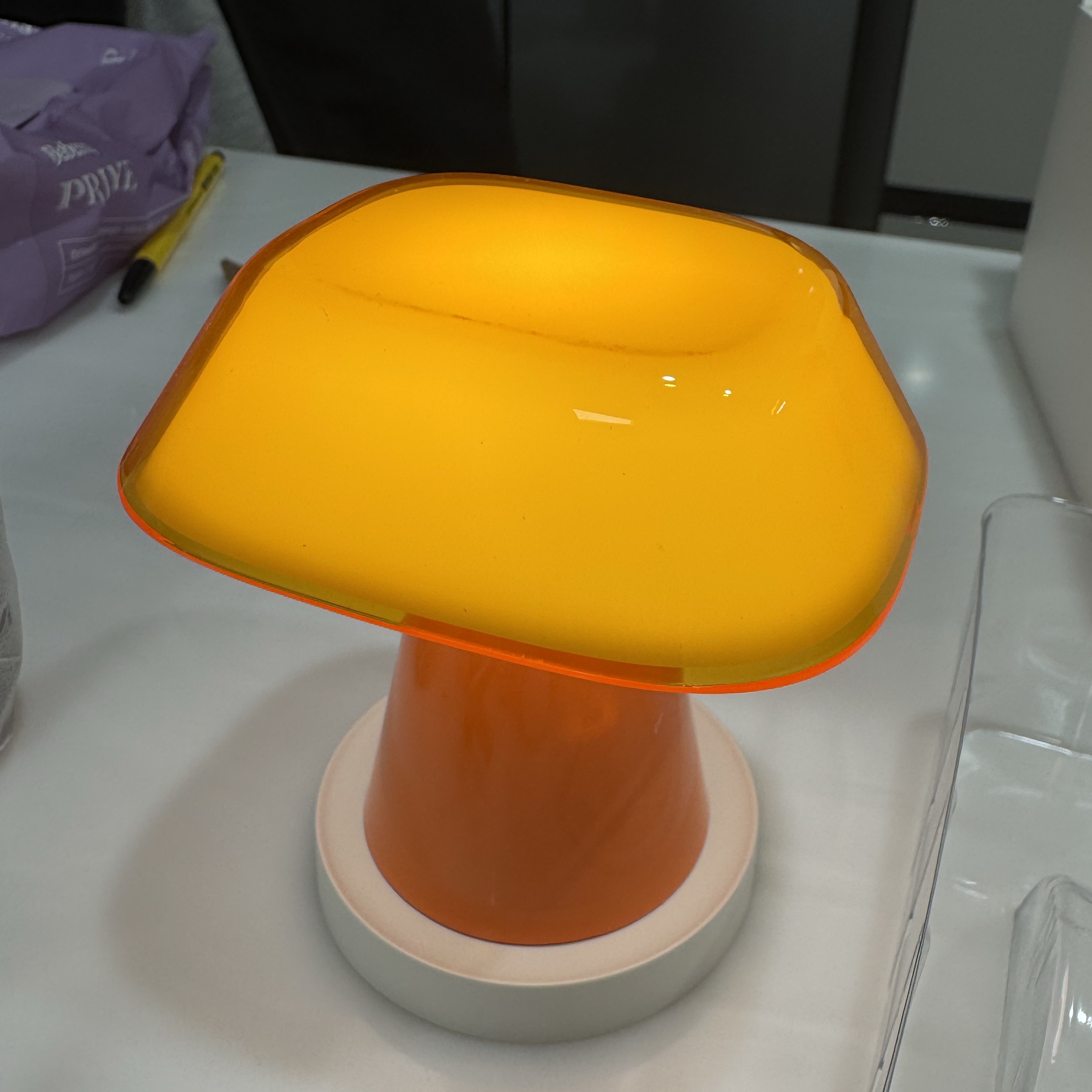 Lumena SPACE S Mood Light Sun Orange 착용 스타일